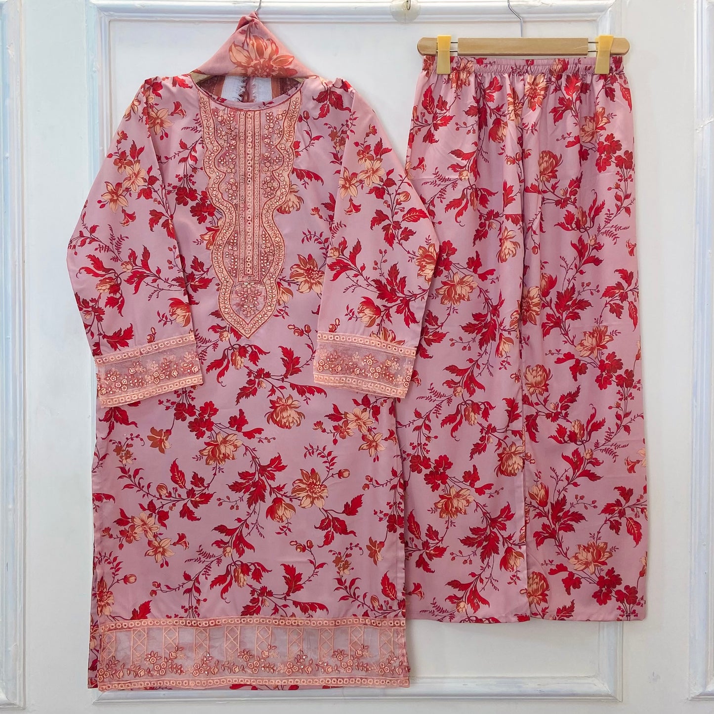 Chandni Embroidered 3PC (Swiss Silk) D-309