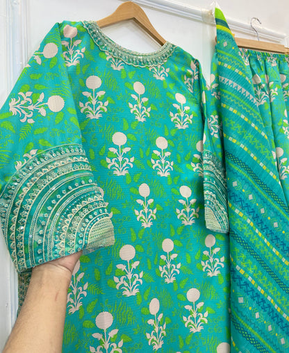 Emerald Embroidered 3PC (Bana Dora Silk) D-370