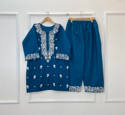 Trendy Embroidered Farshi Shalwar 2PC (Khaddar) D-235