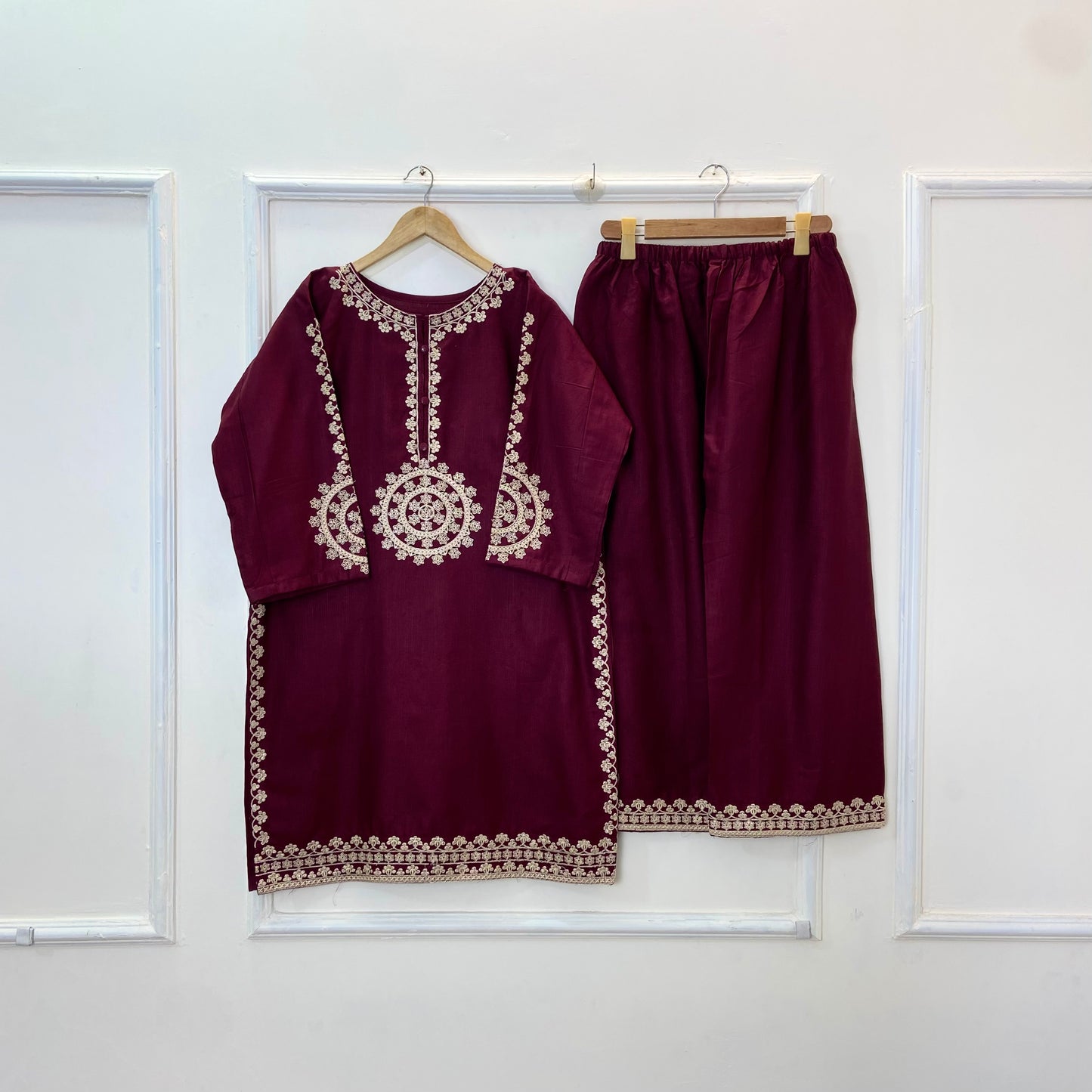 Embroidered Glamour 2PC (Khaddar) D-271