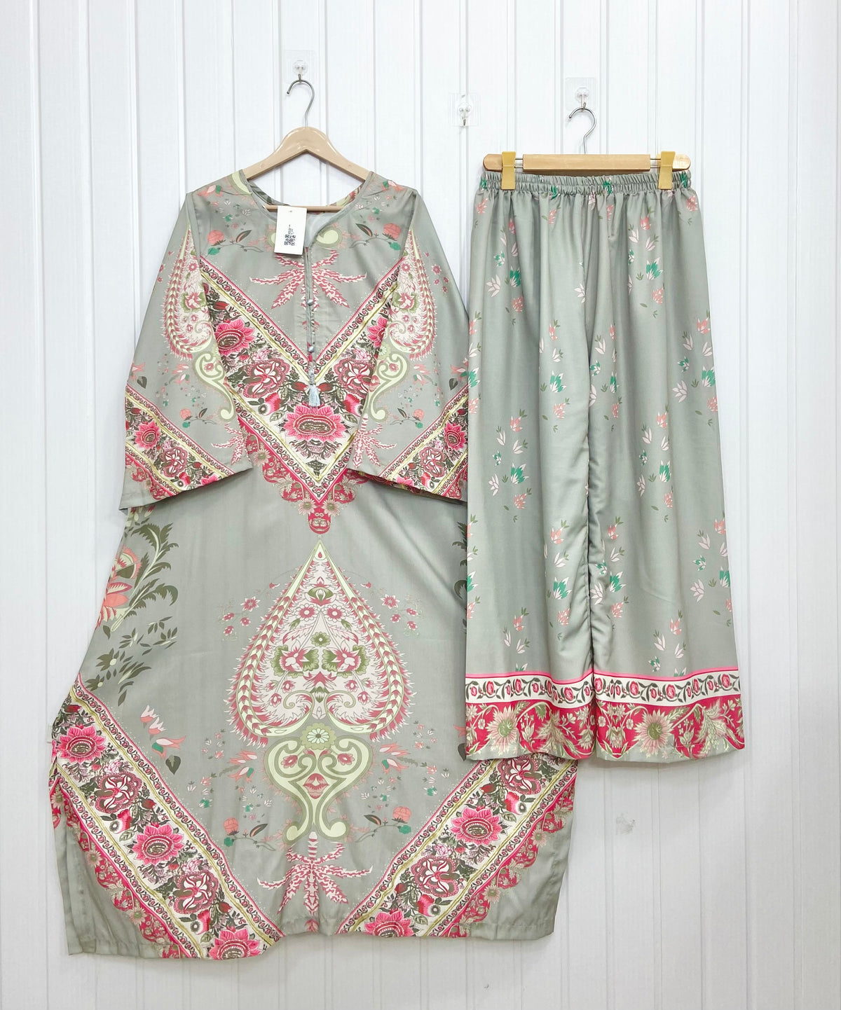 Article No: D-1050 | KAFTAN