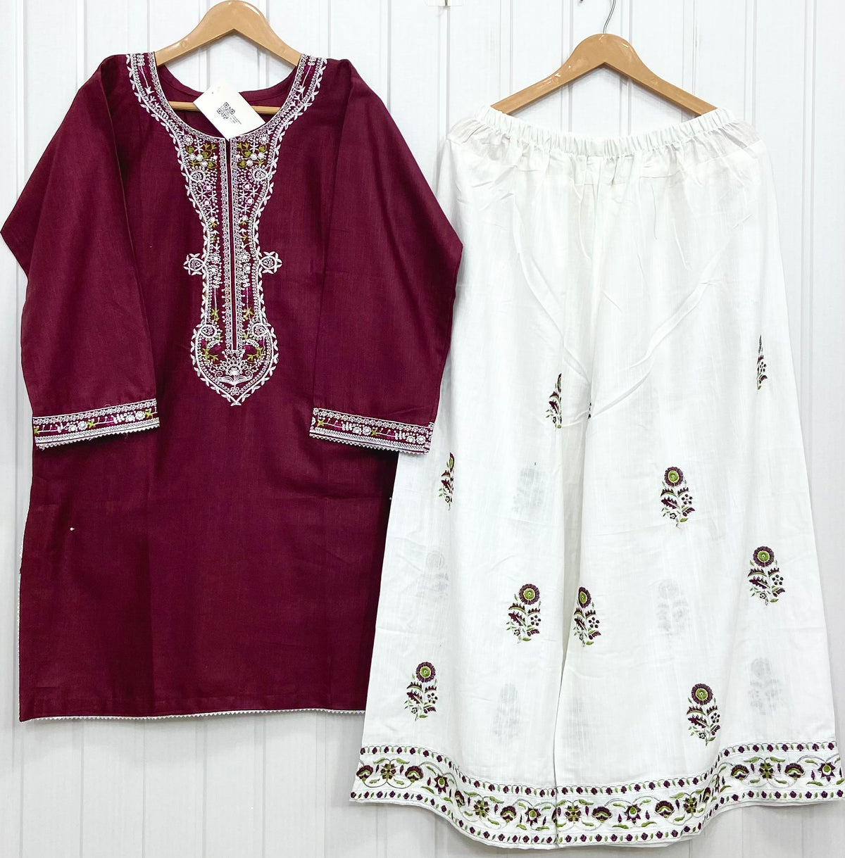 Article: D-1163 Khaddar