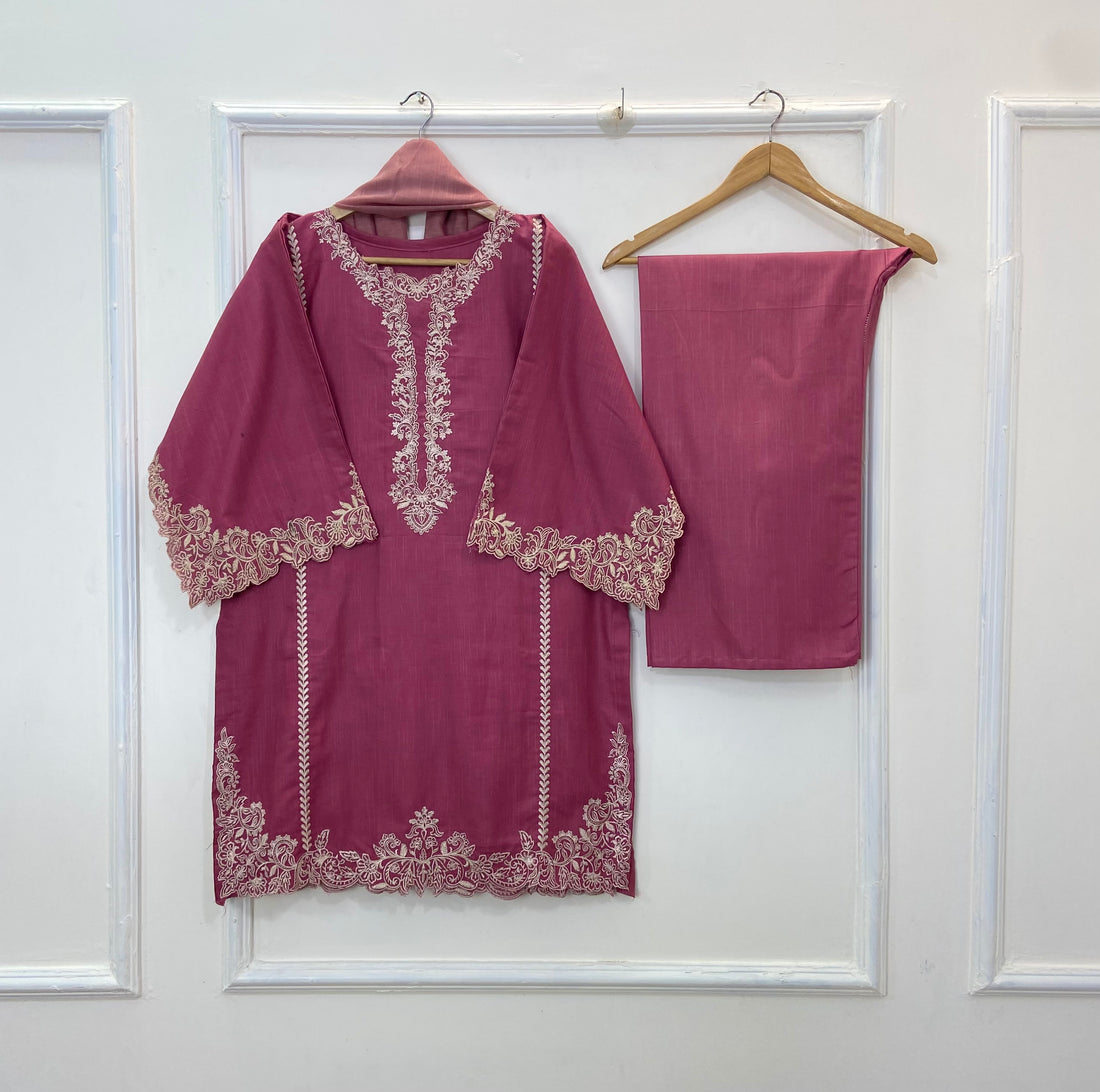 Front Back Cutwork Glam 3PC (Best Seller) (Khaddar) D-210