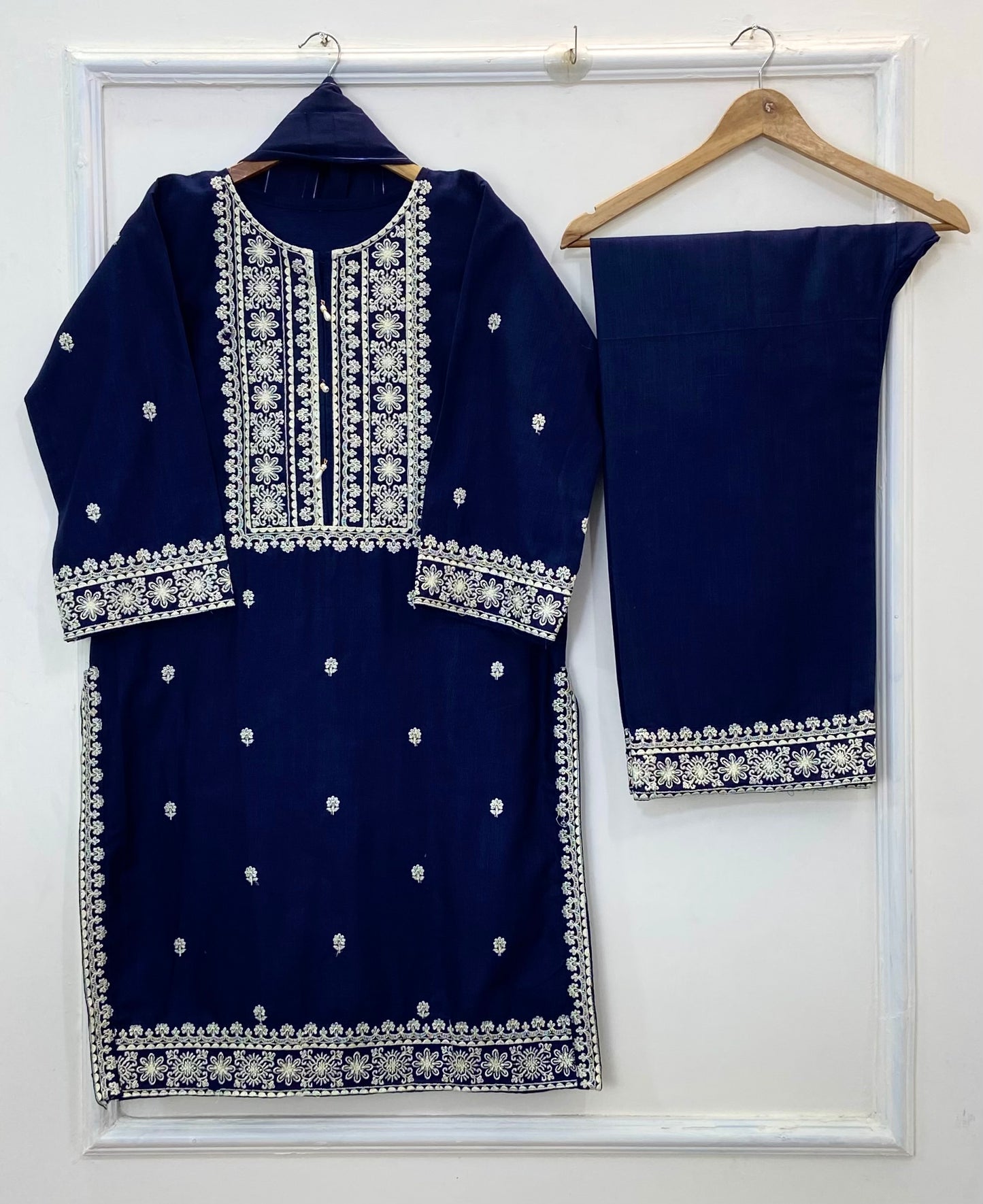 New Winter Edit 3PC (Khaddar) D-206
