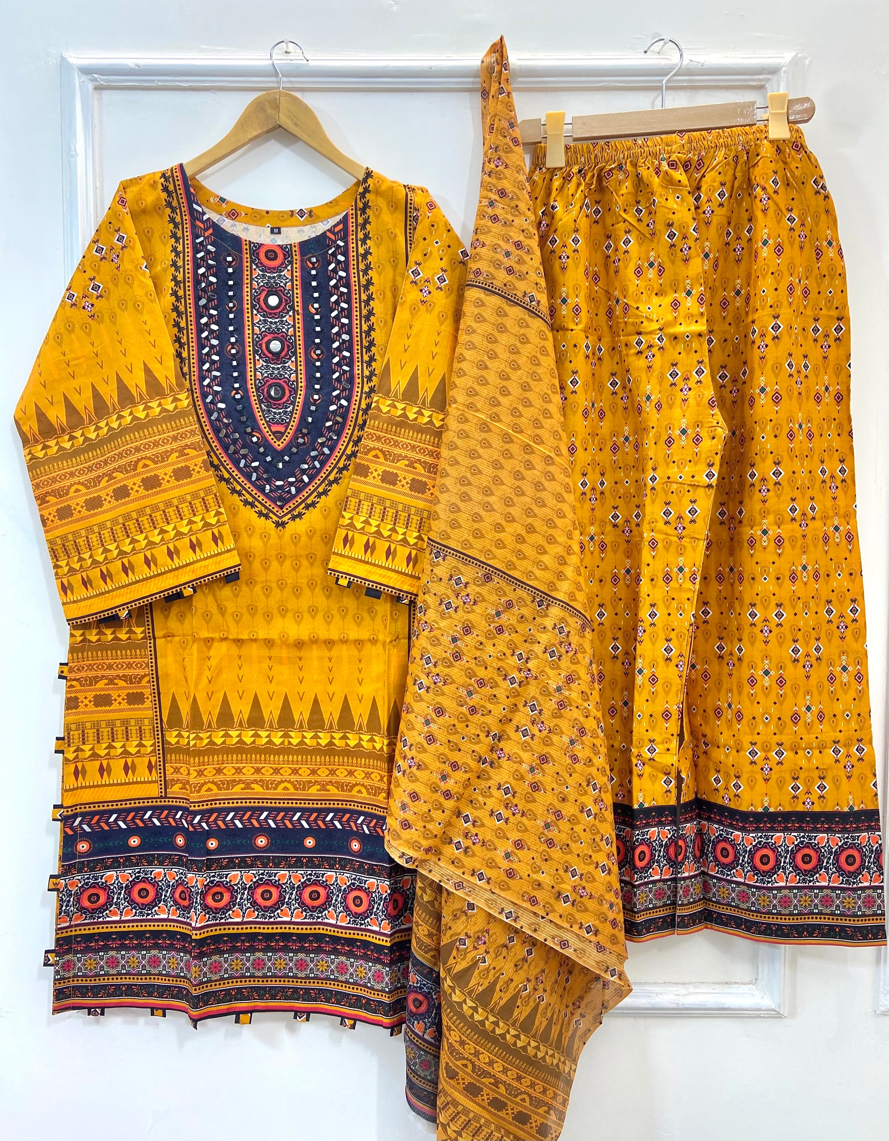 Mirrored Majesty 3PC (Khaddar) D-165