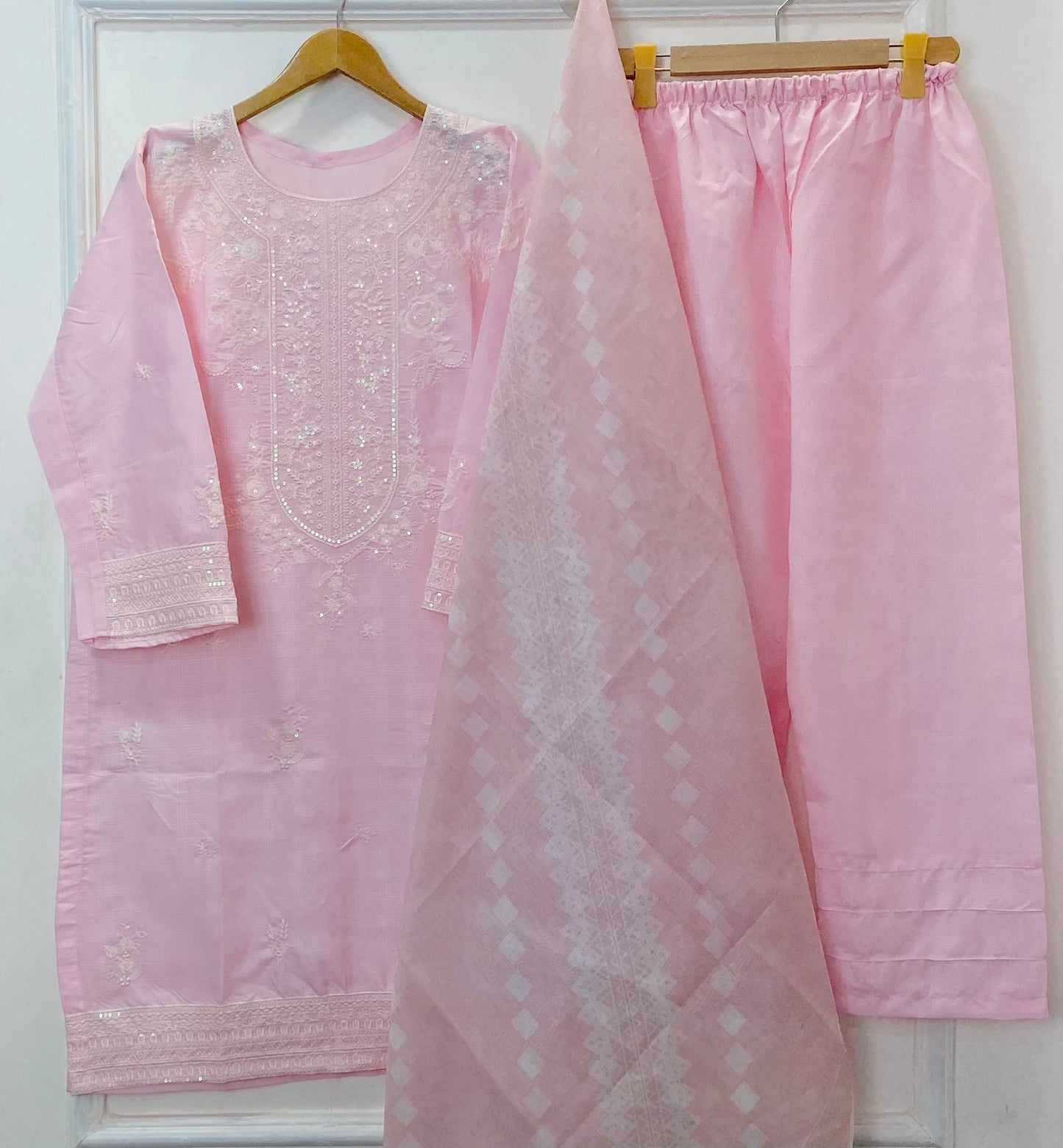 Sequins Embroidered 3PC (Premium Cotton) D-373