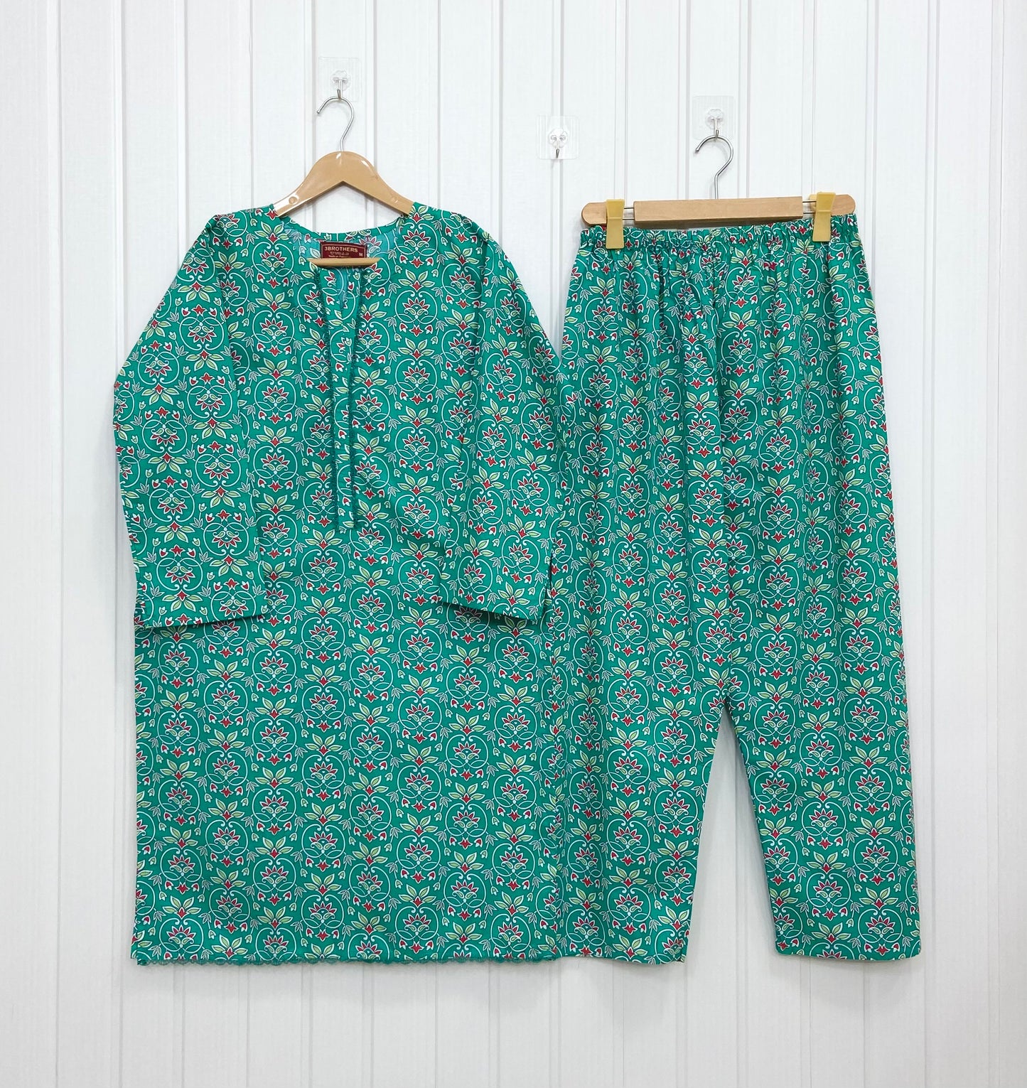 Article no: D-771 Lawn