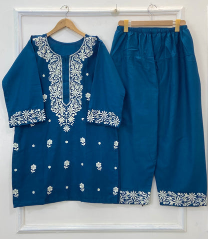 Trendy Embroidered Farshi Shalwar 2PC (Khaddar) D-235