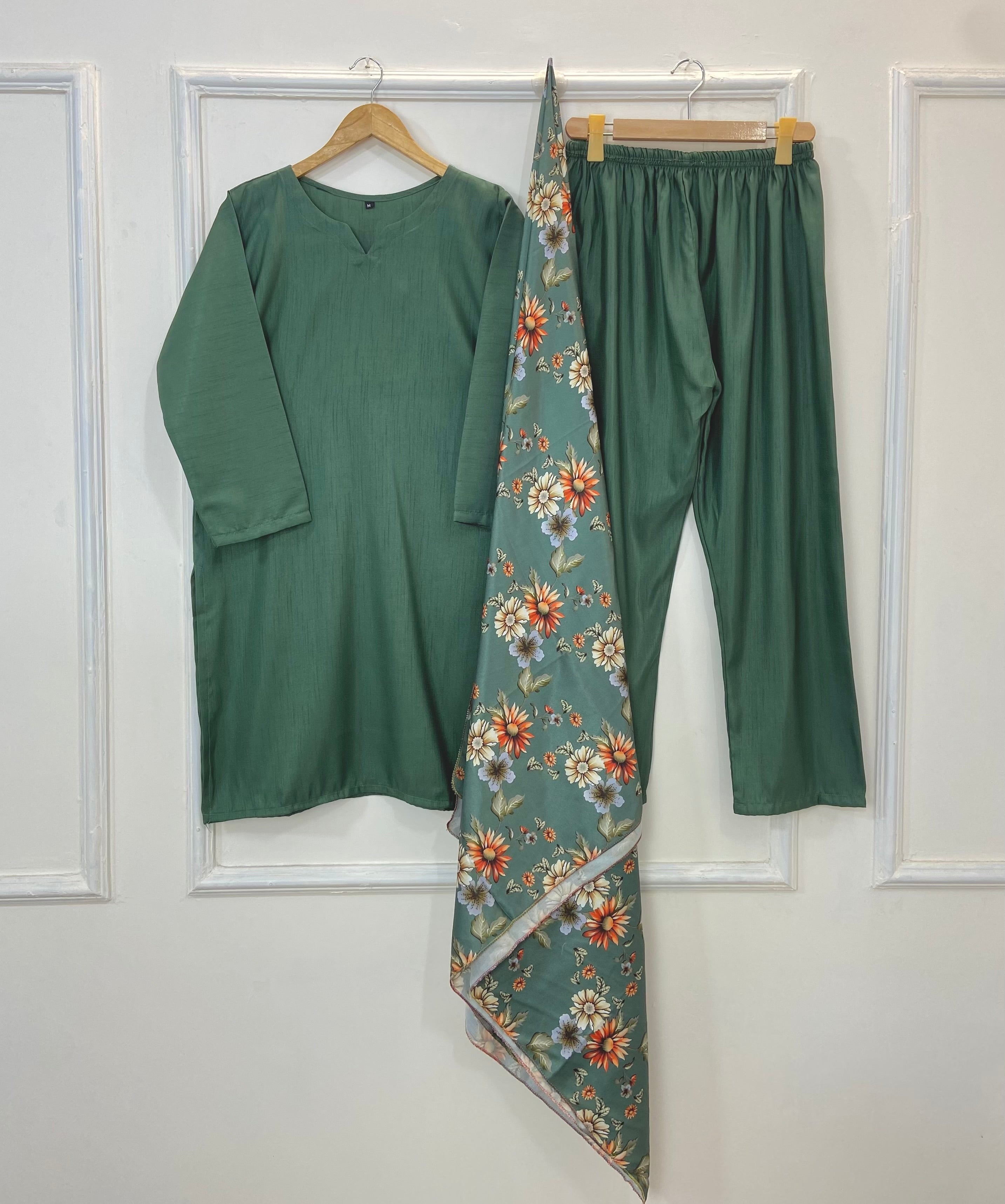 Woolen Shawl Luxe 3PC (Raw Silk) D-168