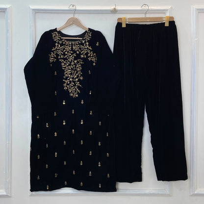 Velvet Festive Attire 2PC (Velvet) D-257