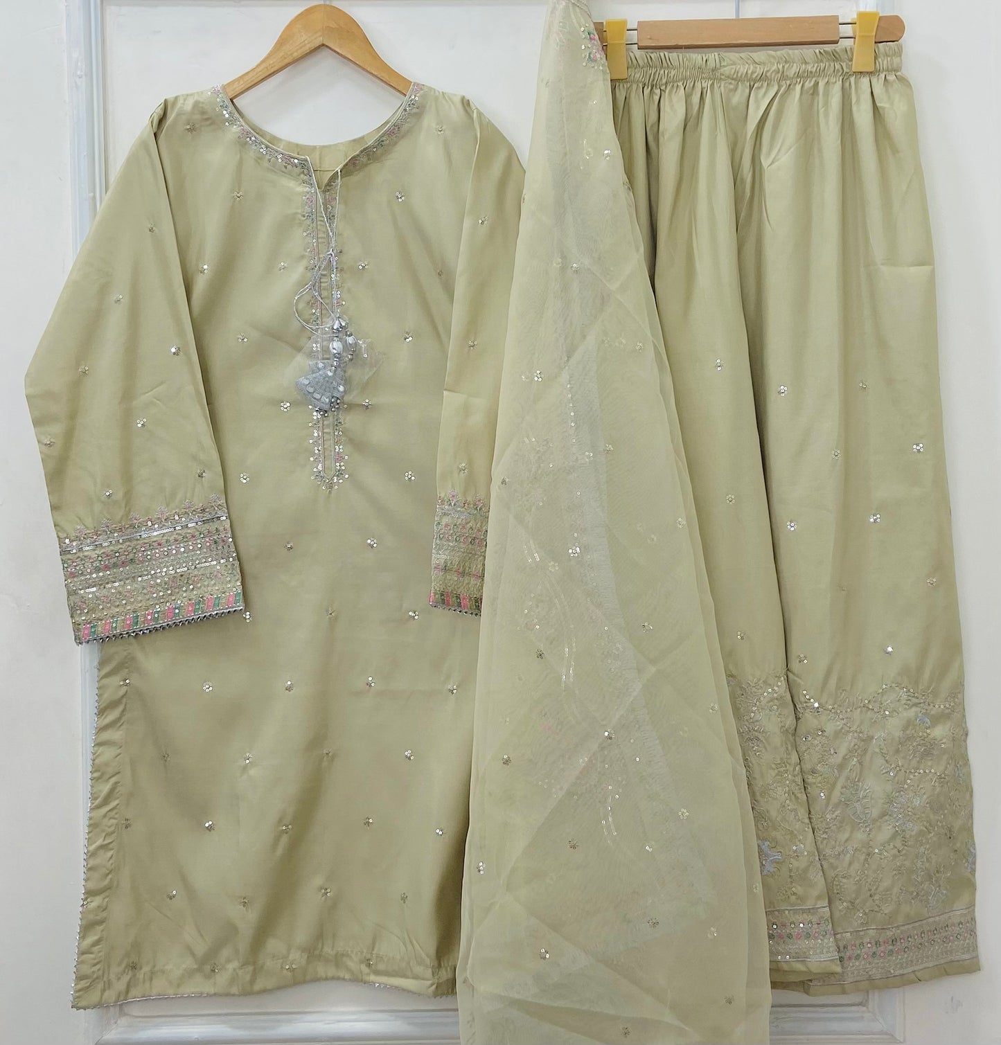 “Dhanak” Embroidered 3PC (Cotton Silk) D-407