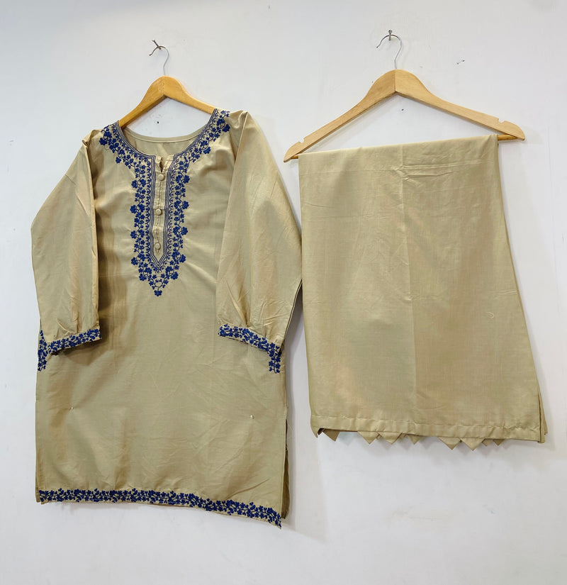 Embroidered Pocketful Co-Ord Set (Cotton) D-77