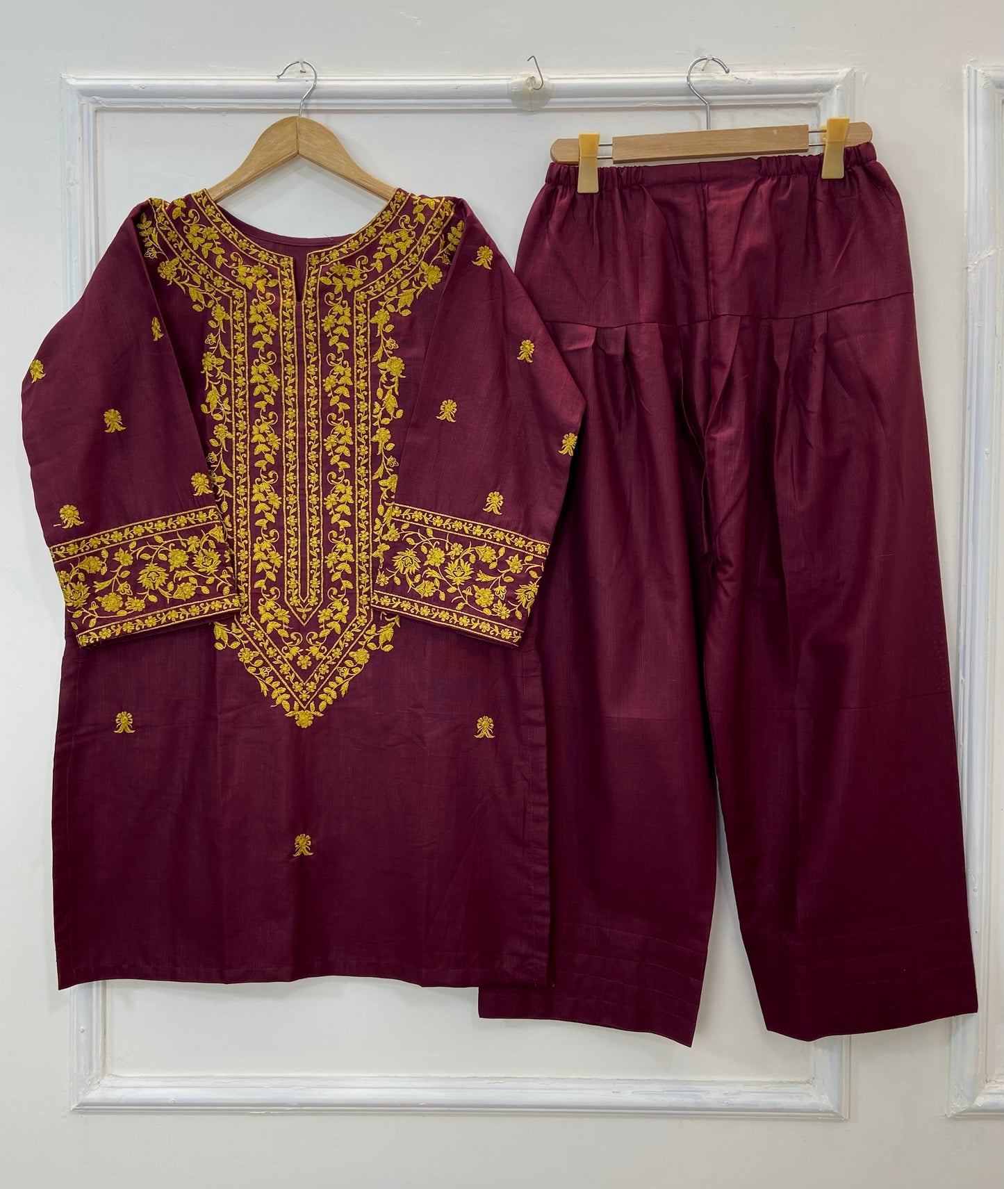 Farshi Finesse 2PC (Hot Seller) (Khaddar) D-179