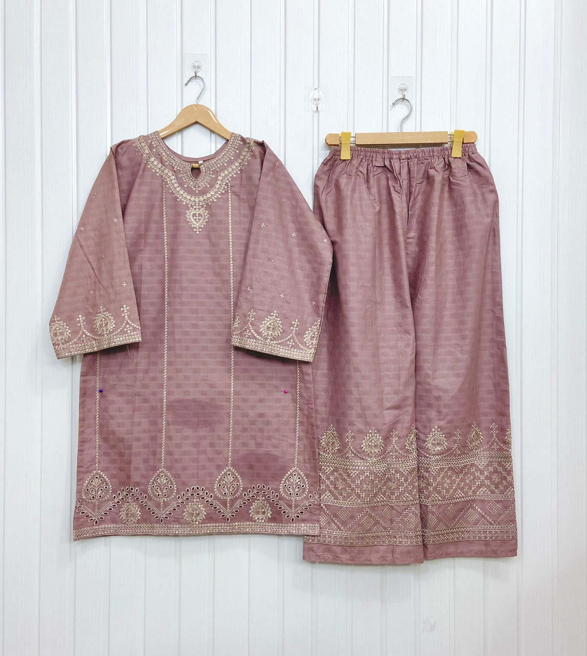 Article No: D-920 Cotton