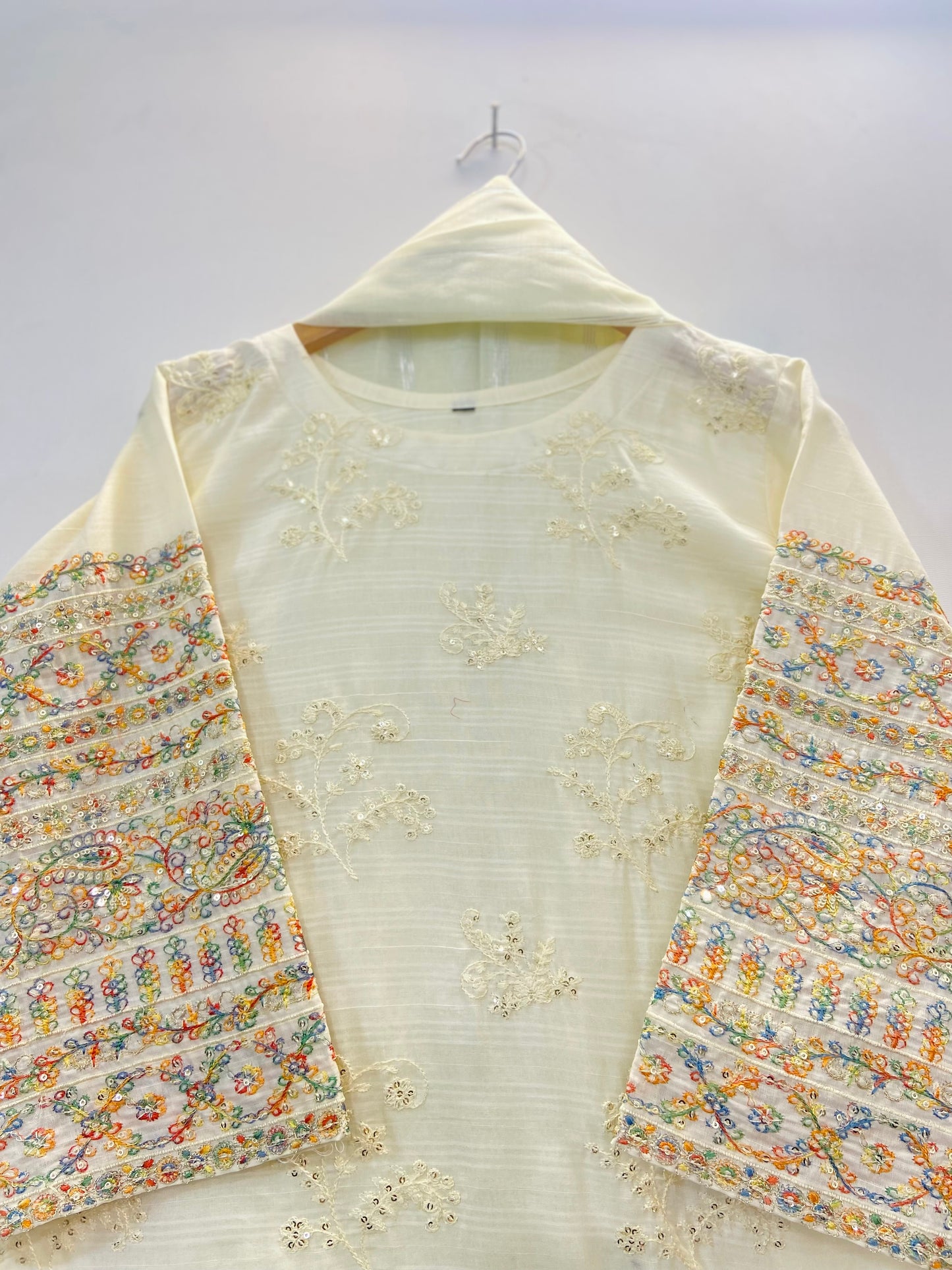 Sequins Embroidered Chic 3PC (Cotton Lawn) D-34