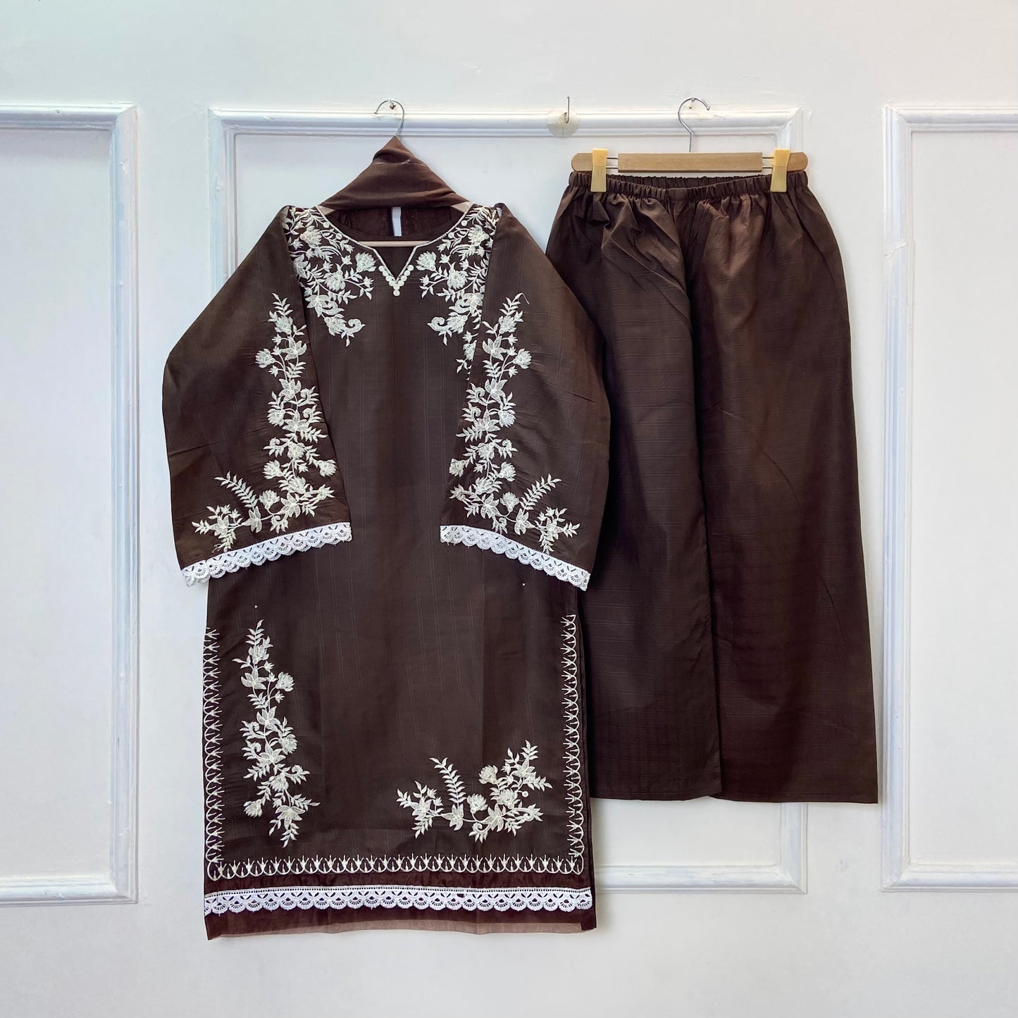 Jall Embroidered 3PC (Premium Cotton) Hit Code D-359