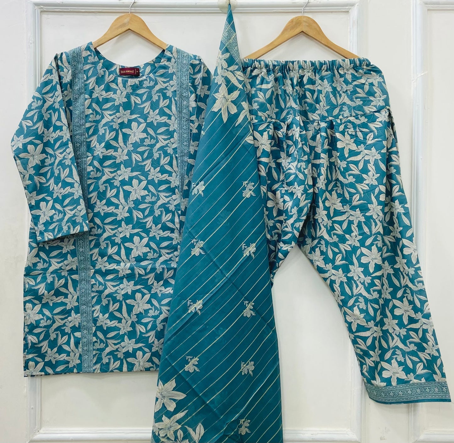 Binsaeed Farshi Shalwar | 3PC Lawn