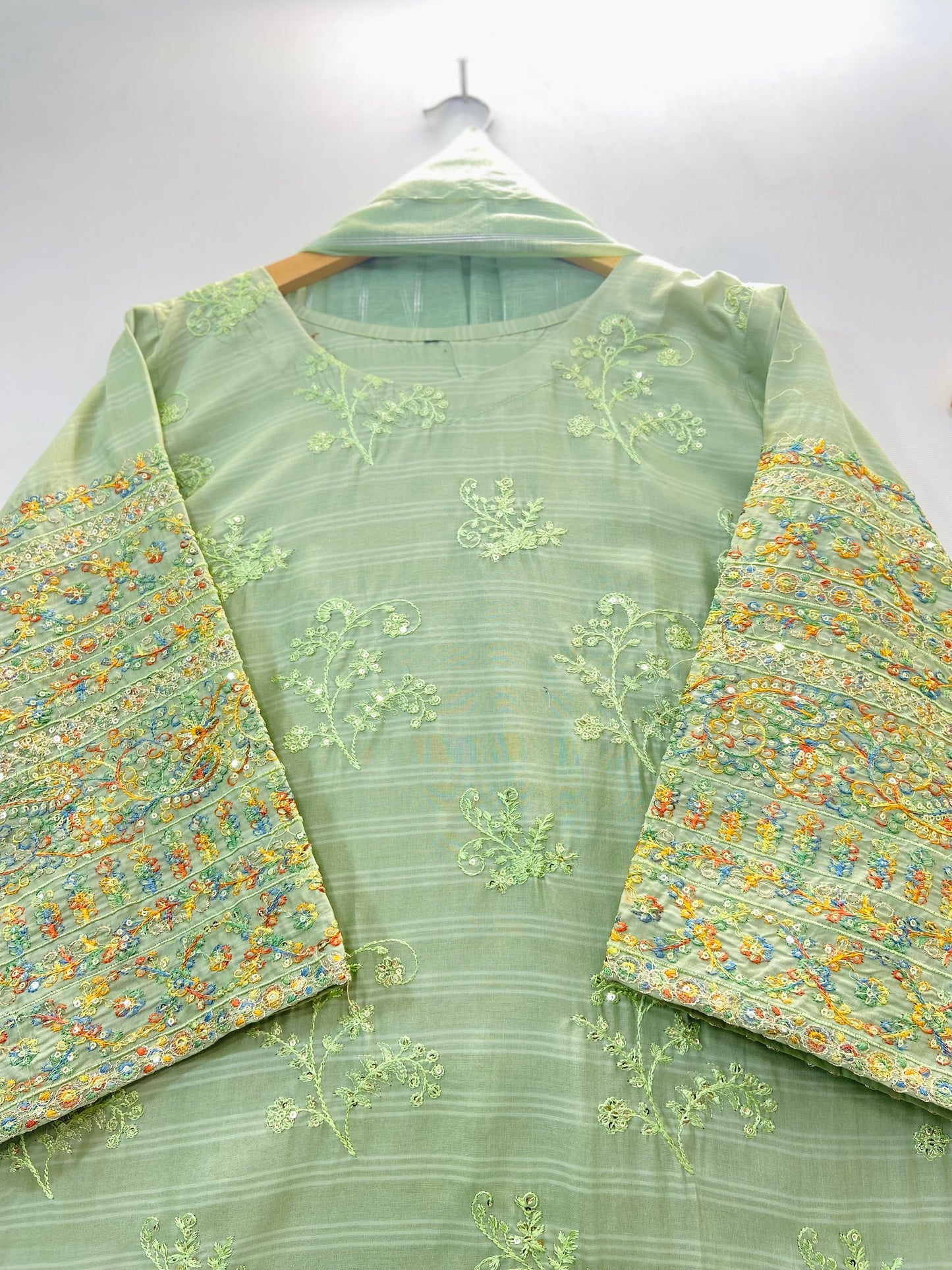 Sequins Embroidered Chic 3PC (Cotton Lawn) D-34