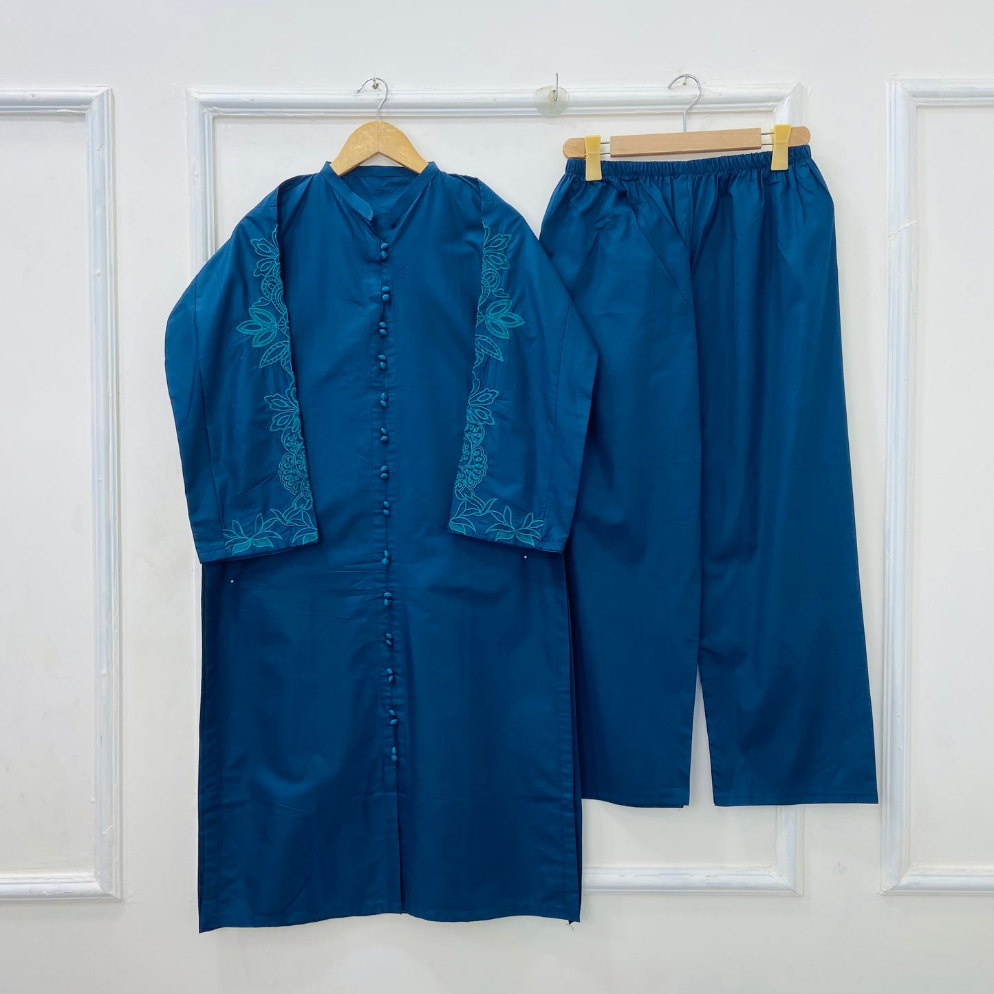 Front-Open Embroidered 2PC (Premium Cotton) D-406