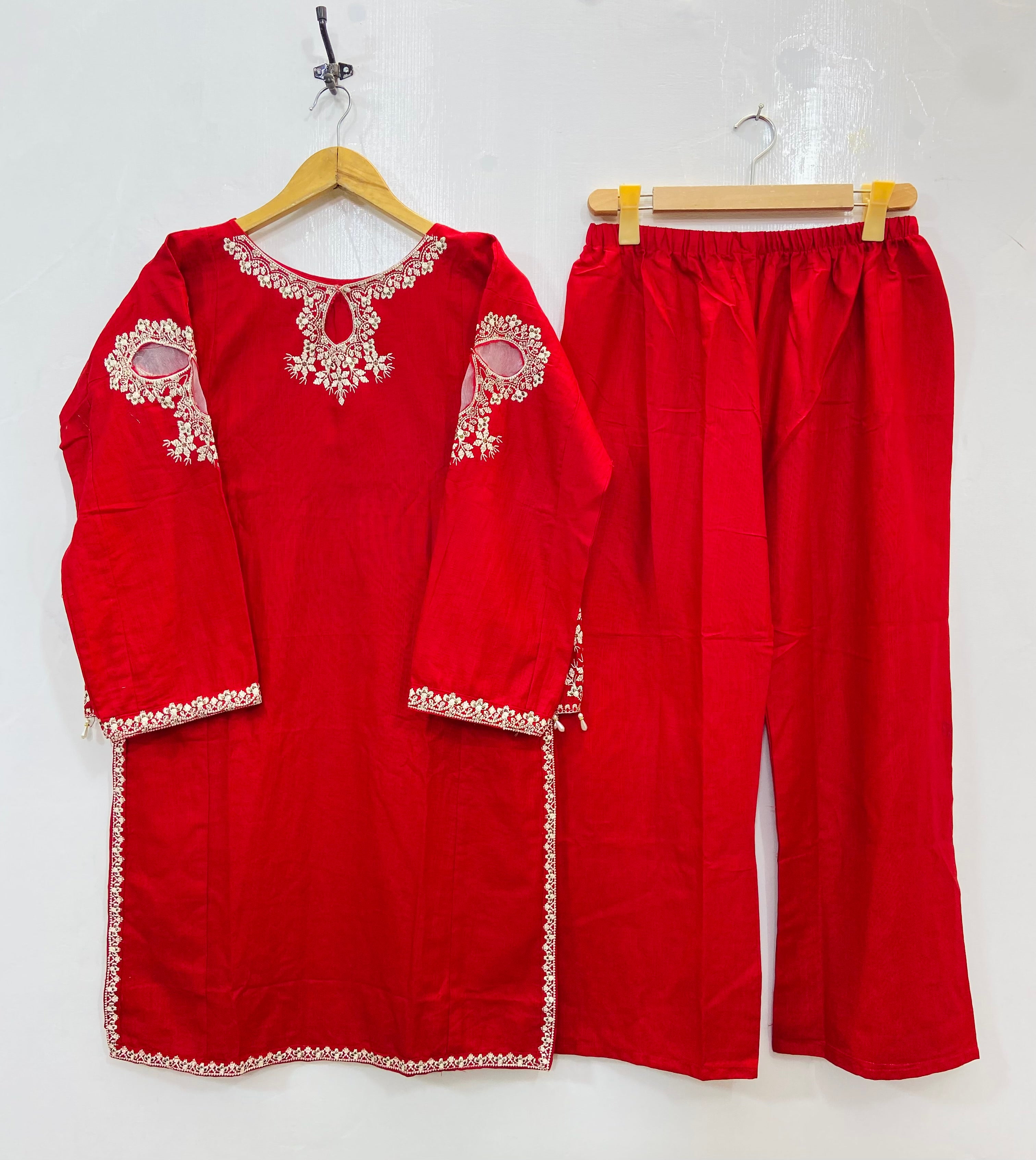 Dreamy Front Back Embroidered 2PC (Best Seller) (Khaddar) D-143