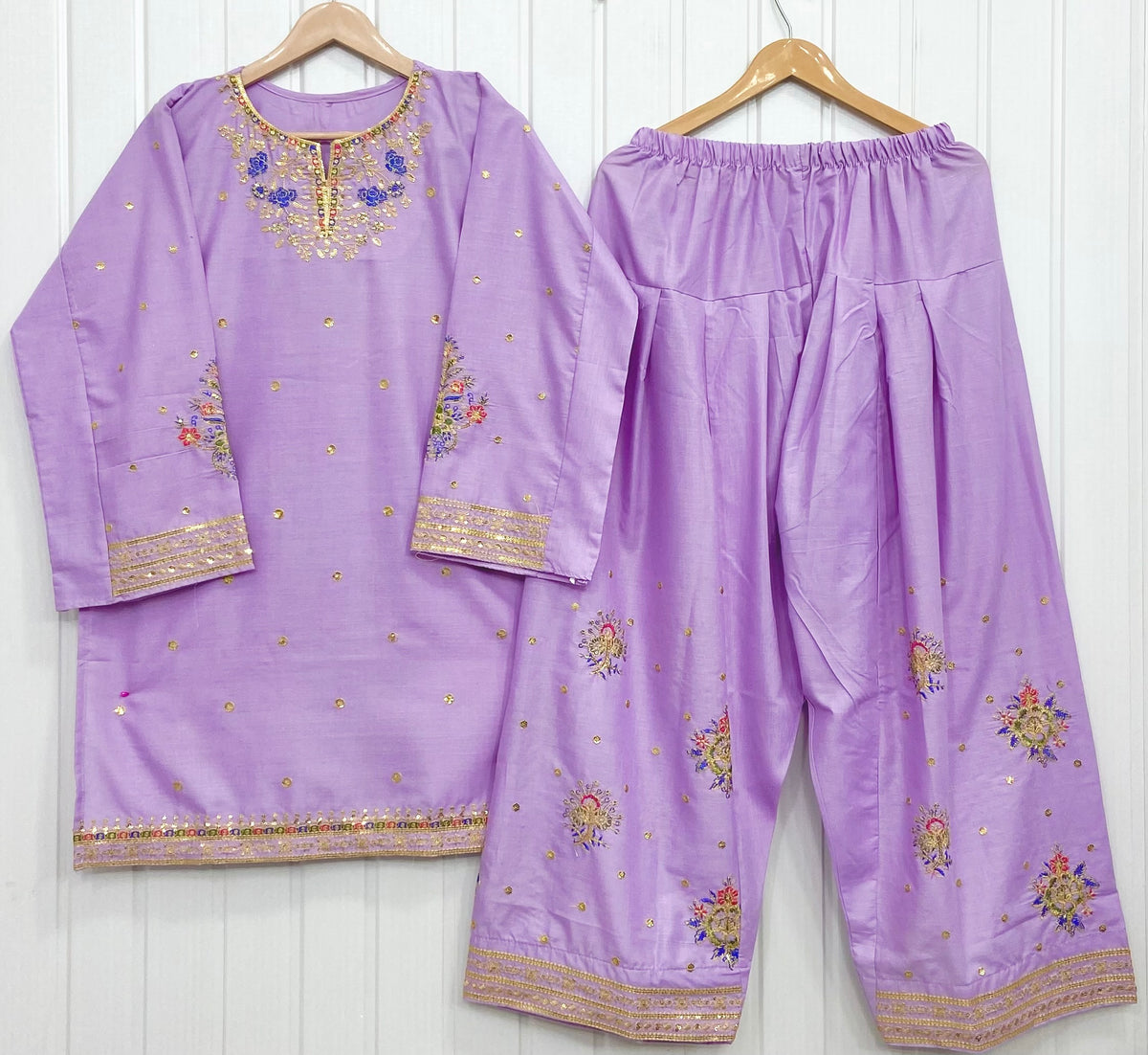 Article: D-1095 cotton