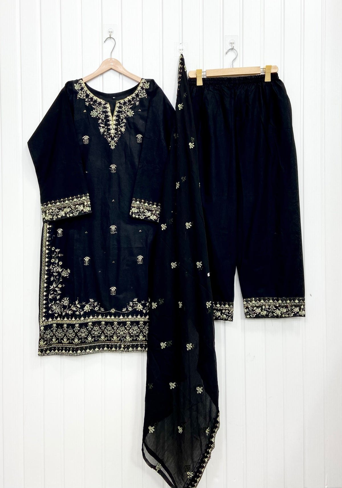 Article: D-1169 Cotton 3piece