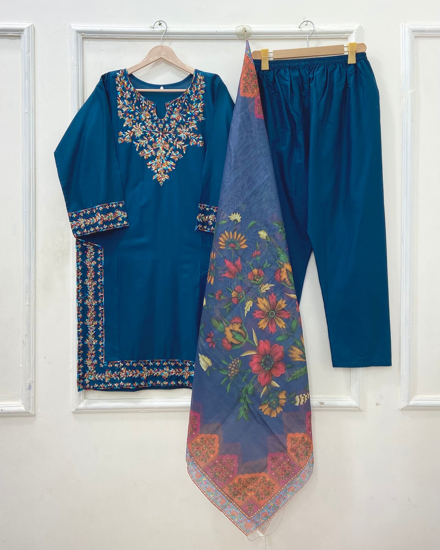 Multi Threaded | 3PC Lawn Cotton D-655
