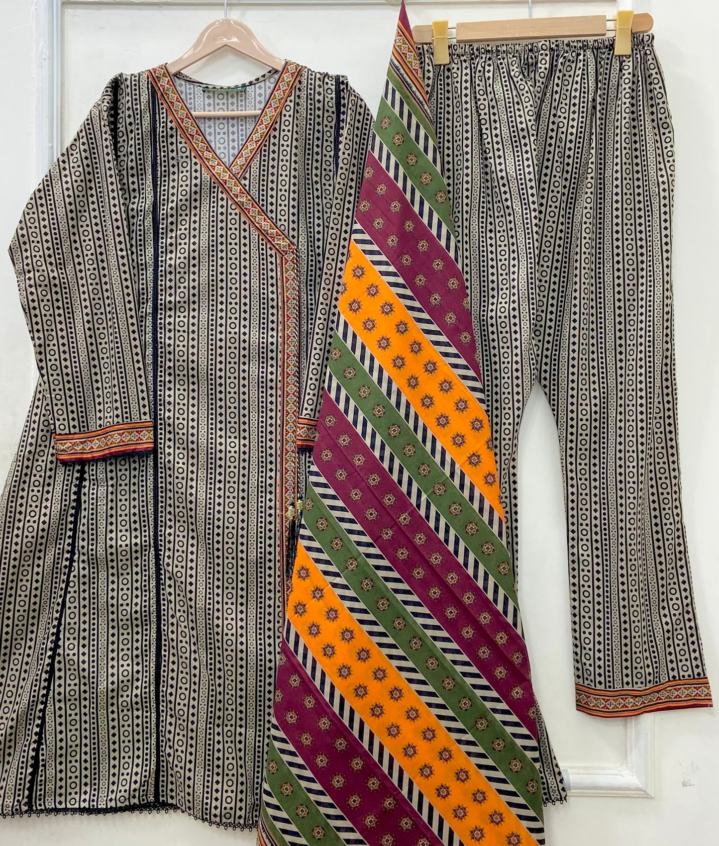 Angrakha Frocks | 3PC Binsaeed Lawn D-653