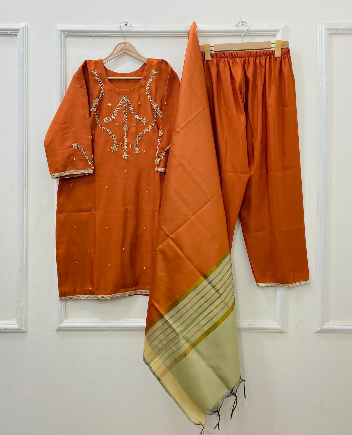 Festive Wear 3PC (Raw Silk) D-528