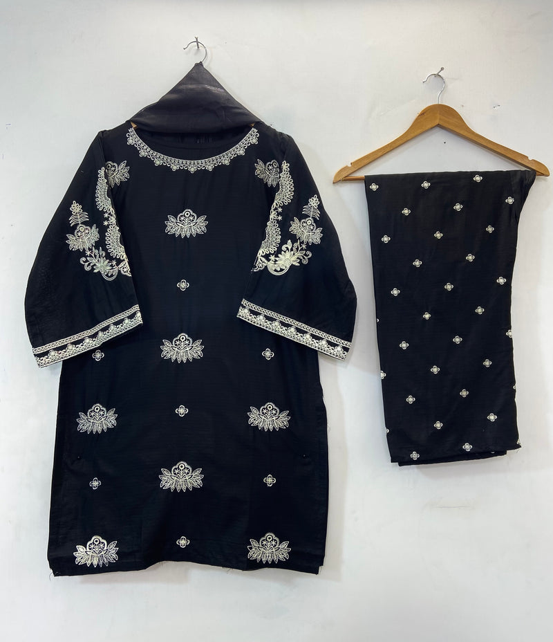 Embroidered Black Articles 3PC (Cotton Lawn) 20