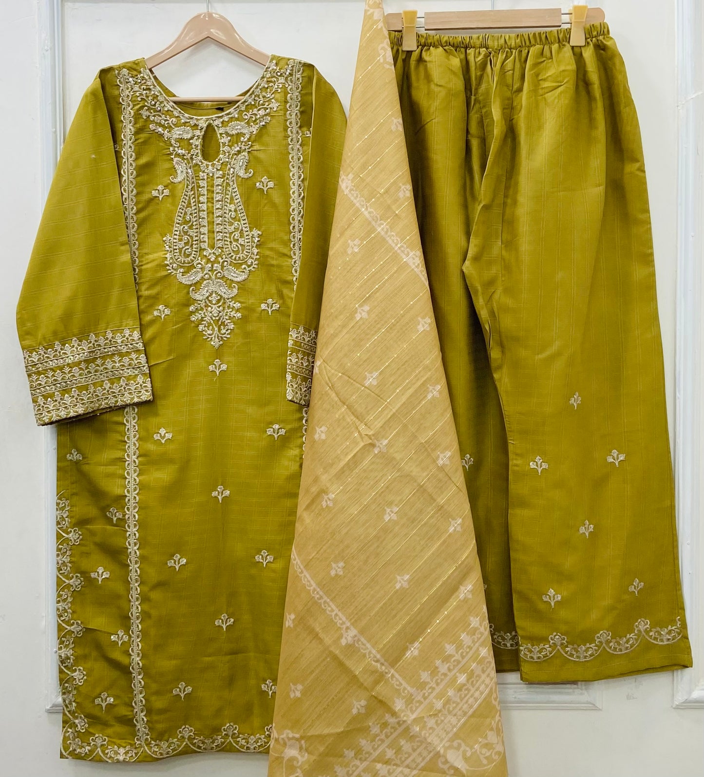 Eid Series: 3PC (Cotton) D-535