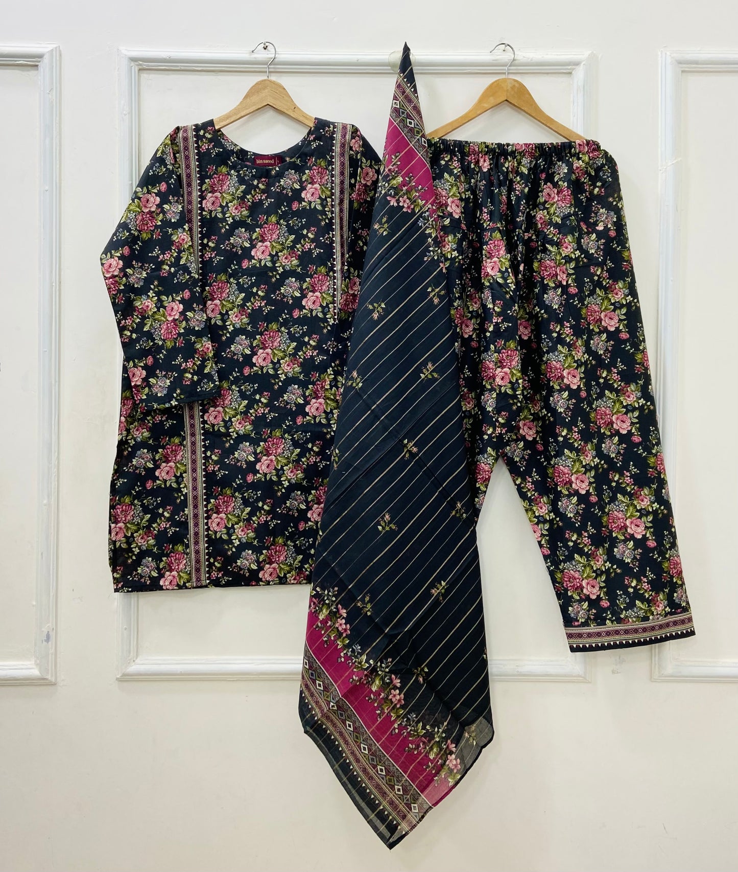 Binsaeed Farshi Shalwar | 3PC Lawn