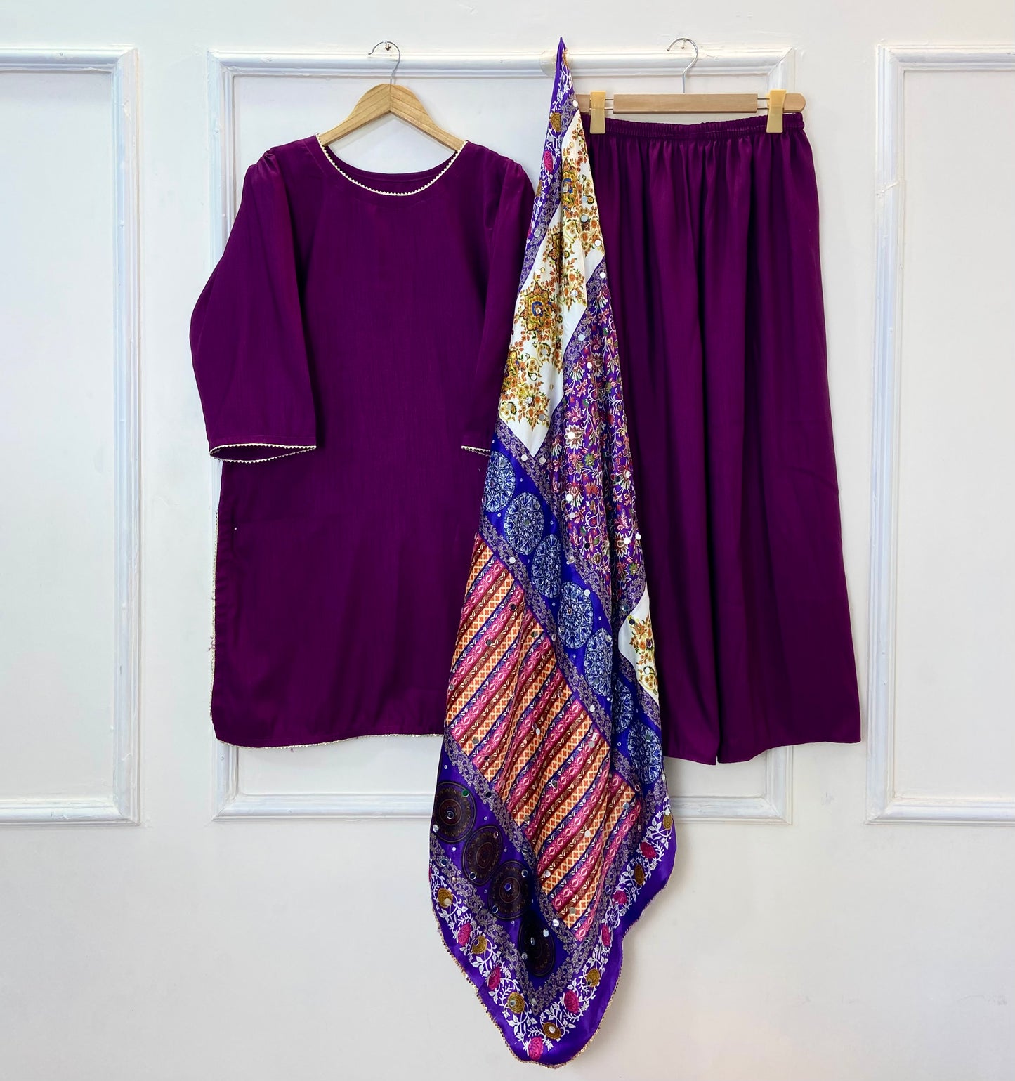 Glamorous 3PC With Mirror Work Shawl (Flowy Silk) D-321