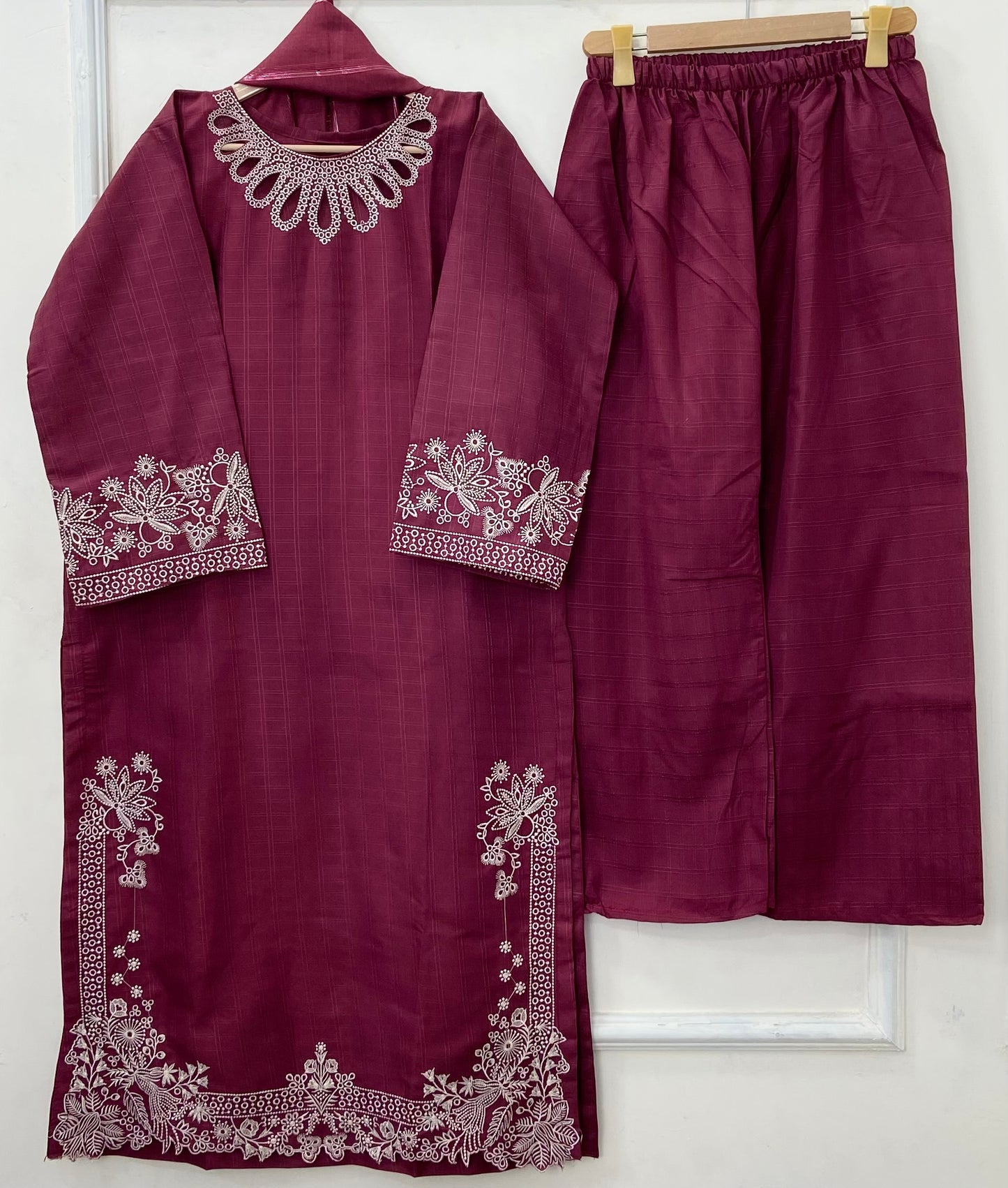 Eid Edit: Embroidered 3PC (Premium Cotton) D-463