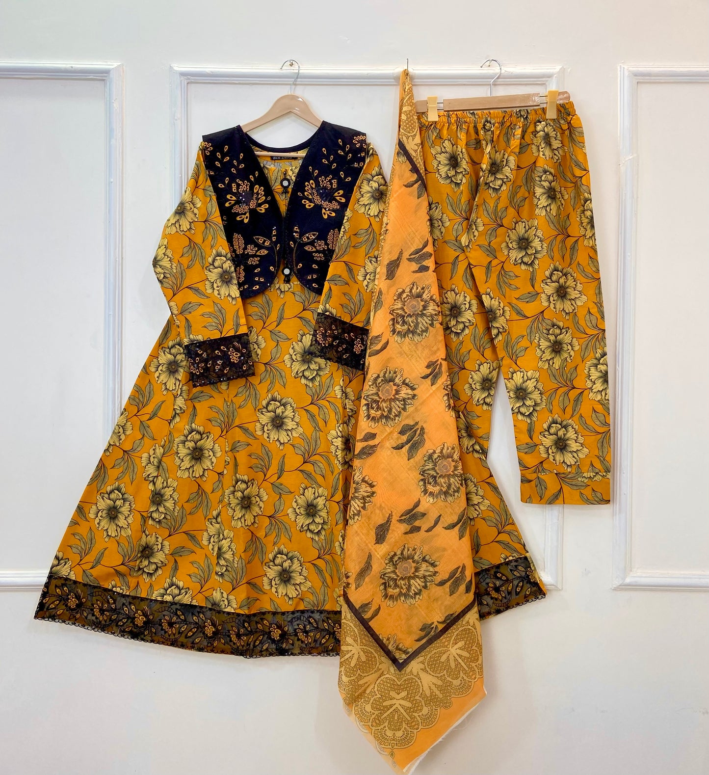 Eid Embroidered Frock 3PC (Premium Cotton) D-457