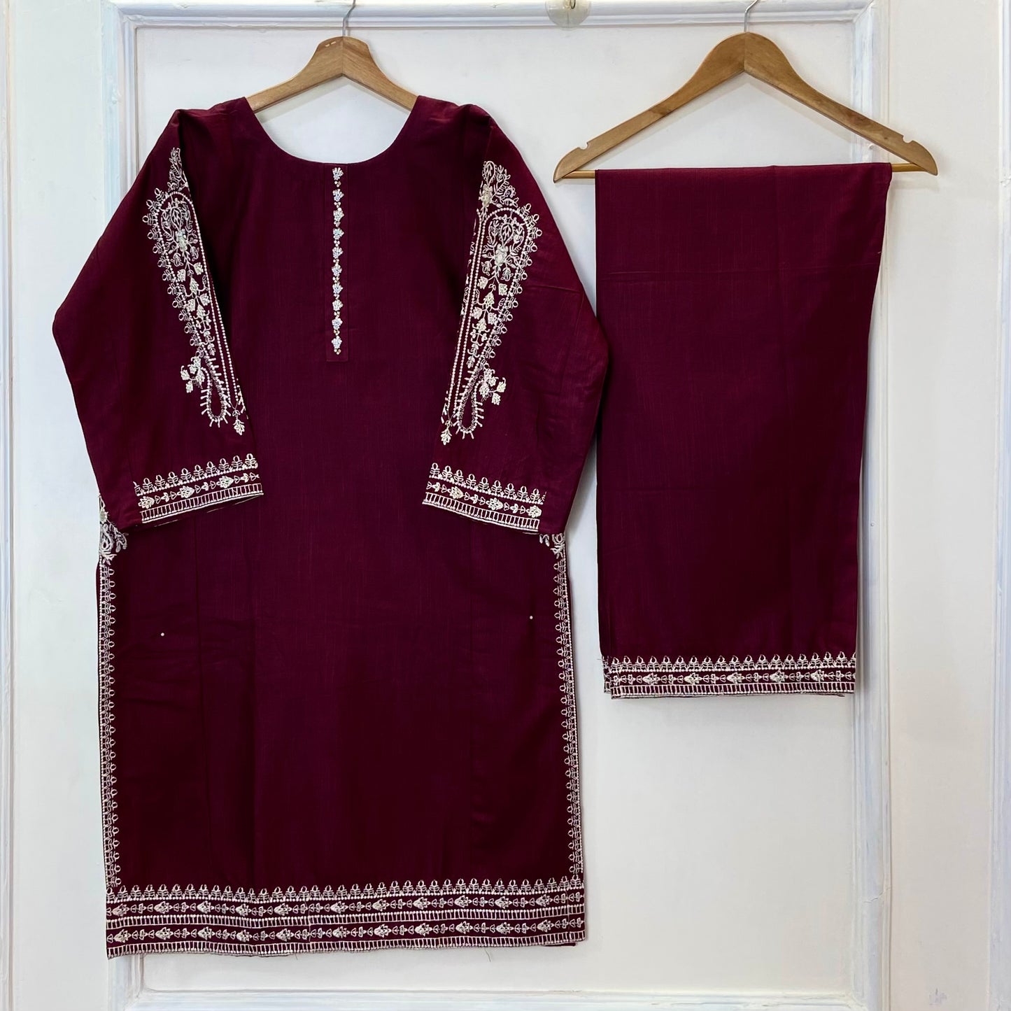 Pocketful Embroidered 2PC (Khaddar) D-306