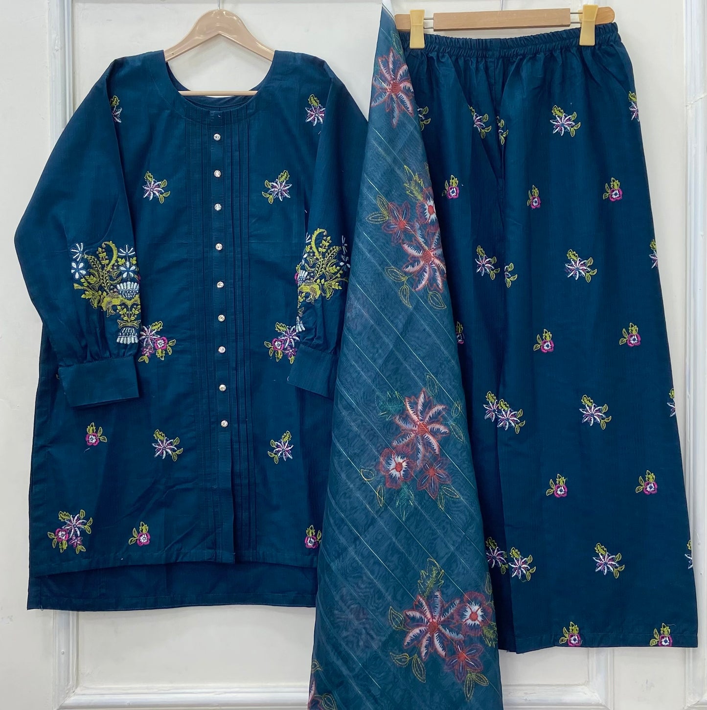 Embroidered Co-Ord Set 3PC (Premium Cotton) D-466