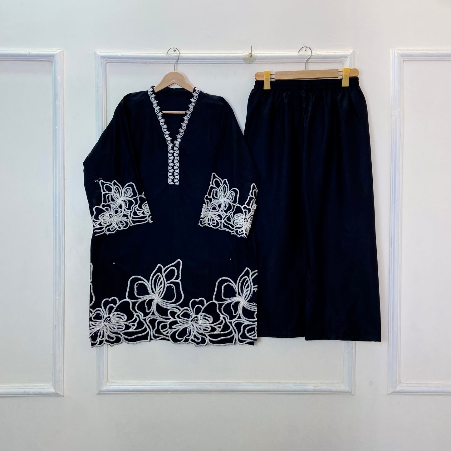 Threaded Beauty 2PC (Premium Cotton) D-363