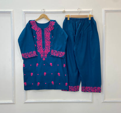 Embroidered Farshi Style 2PC 
(Khaddar) D-285