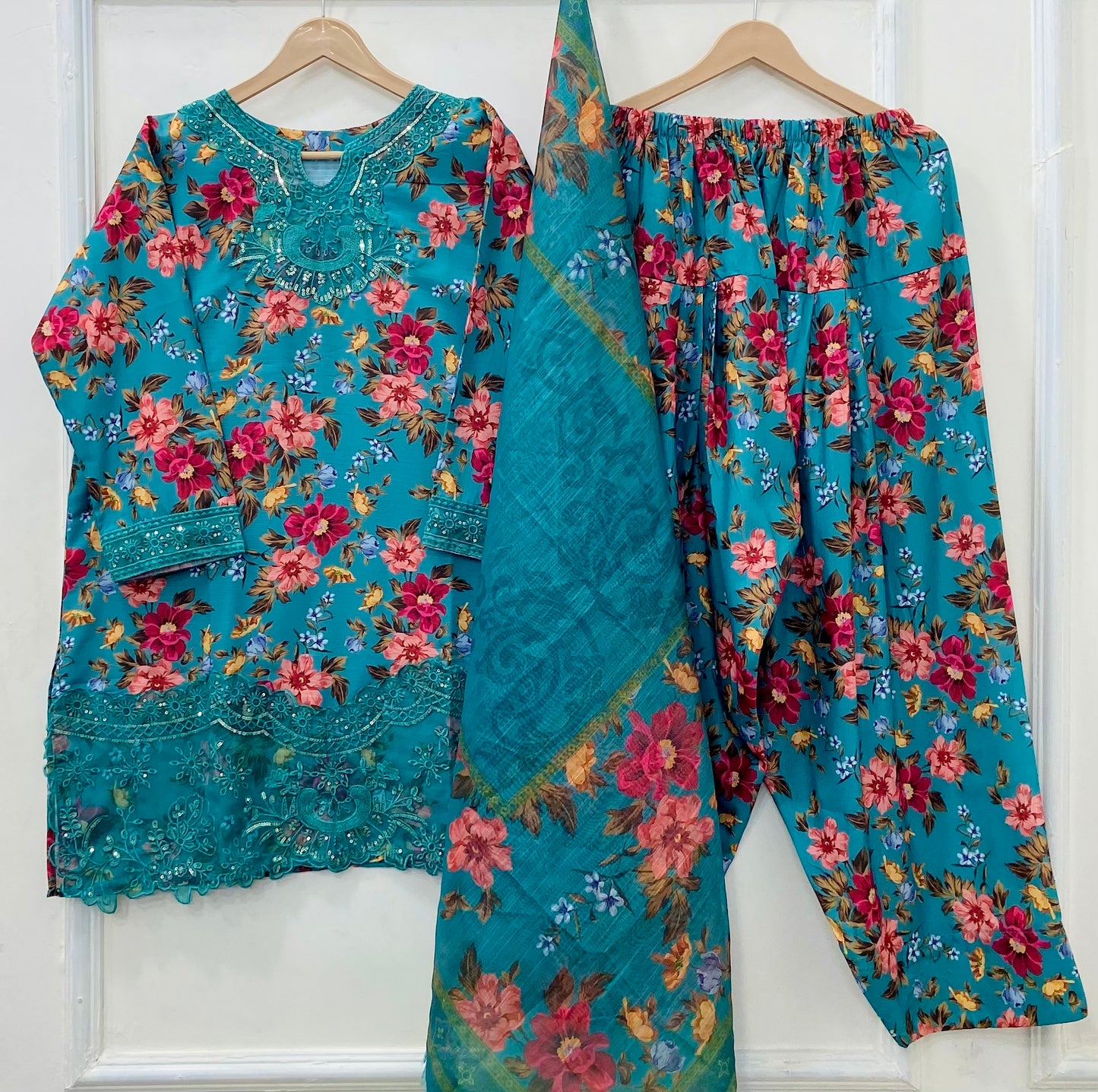 Eid Edit: 3PC (Bana Dora Silk) D-530