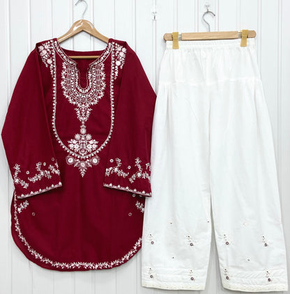 Dusky | Premium Farshi D-783