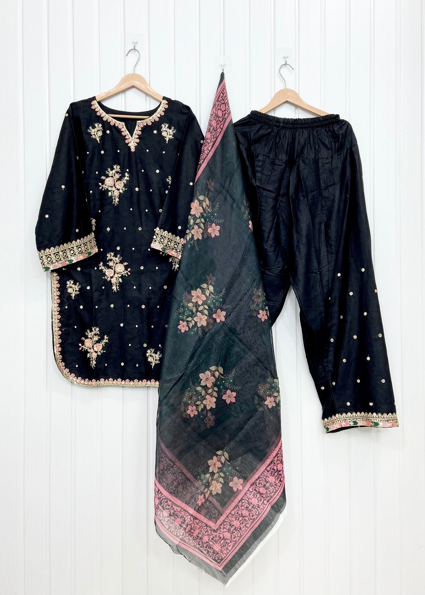 Article no: D-736 Farshi Shalwar 3|Piece