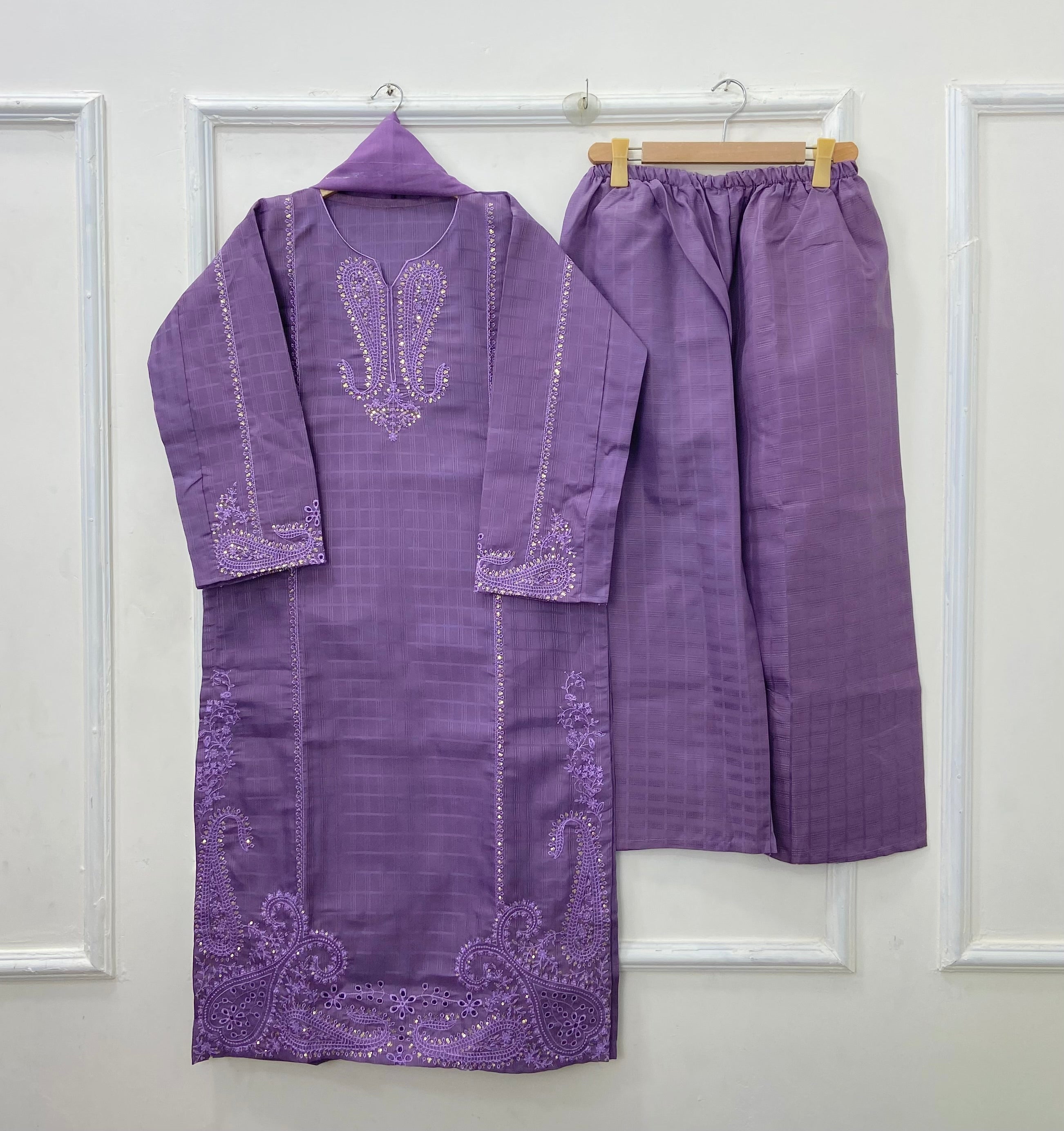 Eid Edit: Embroidered 3PC (Premium Cotton) D-452