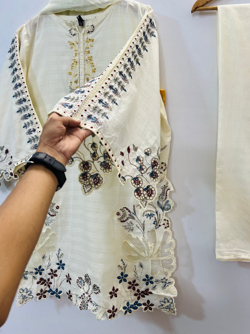 Cutwork Embroidered 3PC (Cotton Lawn) 04-White