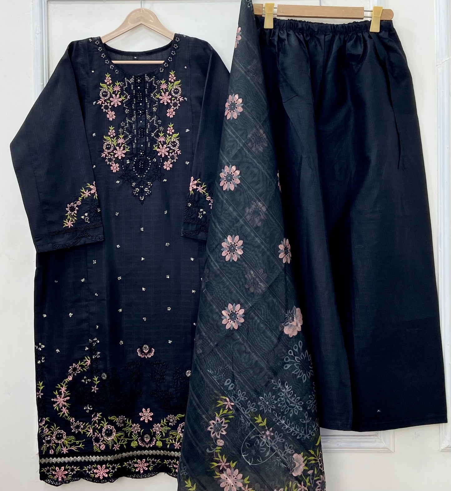 Long-Embroidered 3PC (Premium Cotton) D-439