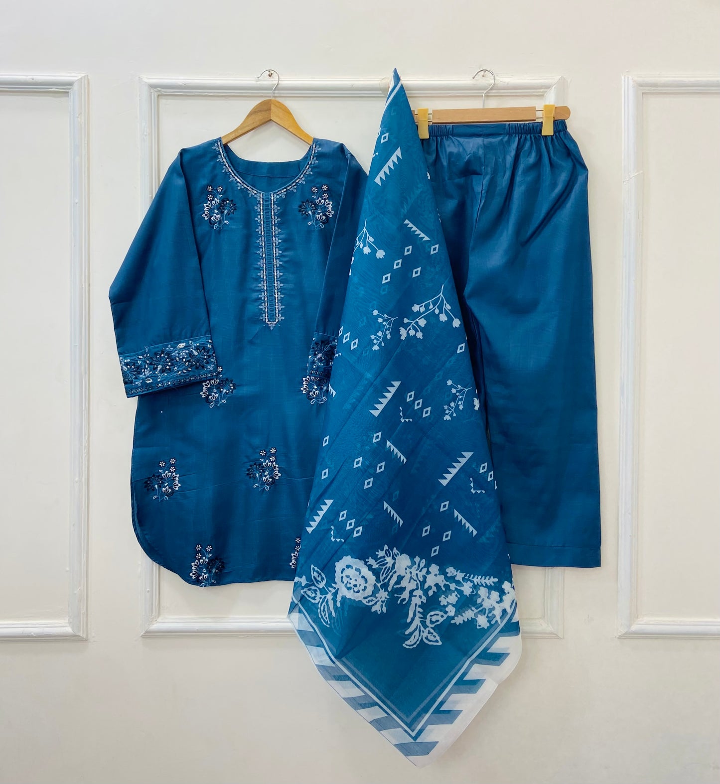 Aurora Embroidered 3PC (Premium Cotton) D-387