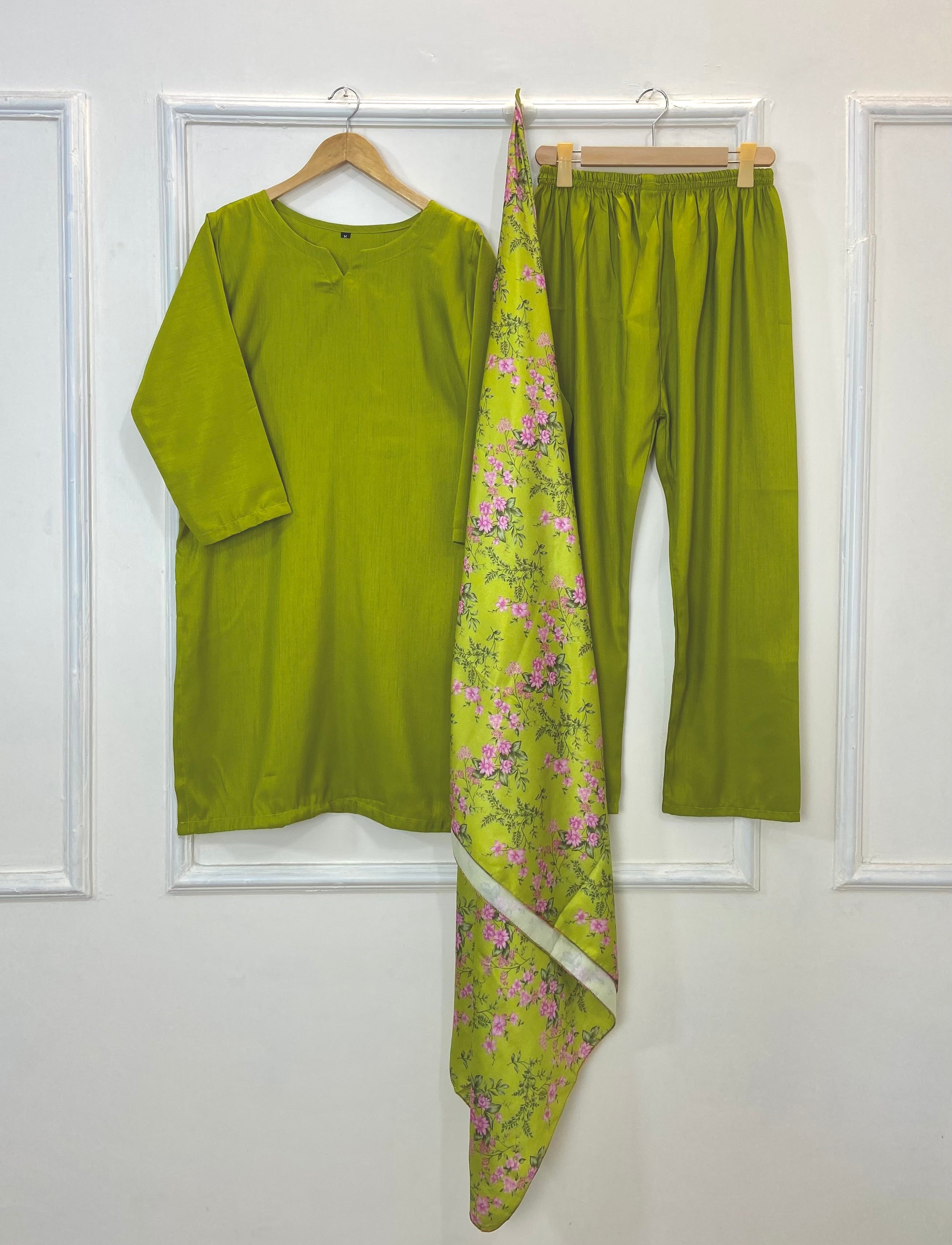 Woolen Shawl Luxe 3PC (Raw Silk) D-168