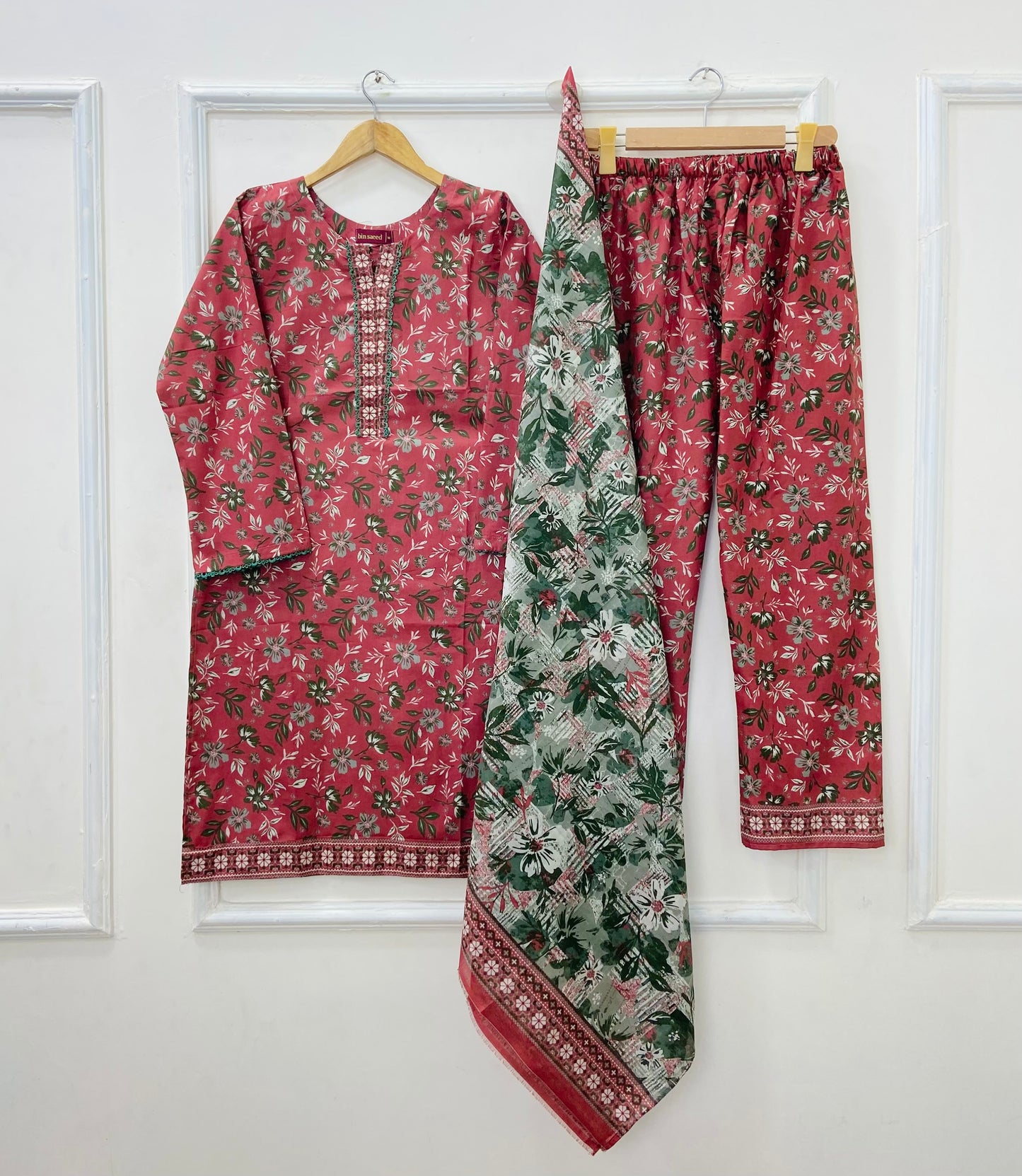 Binsaeed Edit: 3PC (Lawn) D-404