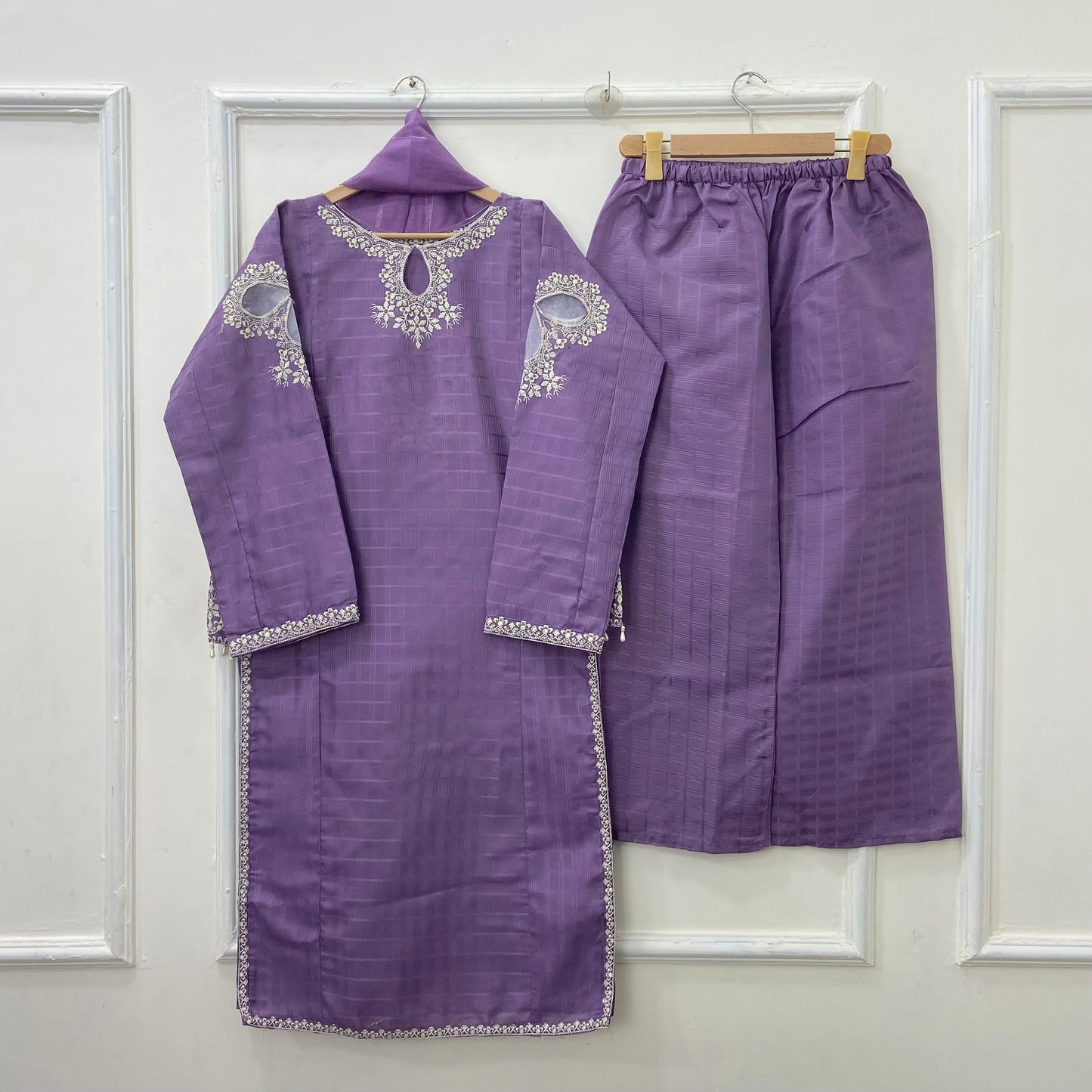 Front-Back Embroidered 3PC (Premium Cotton) D-432