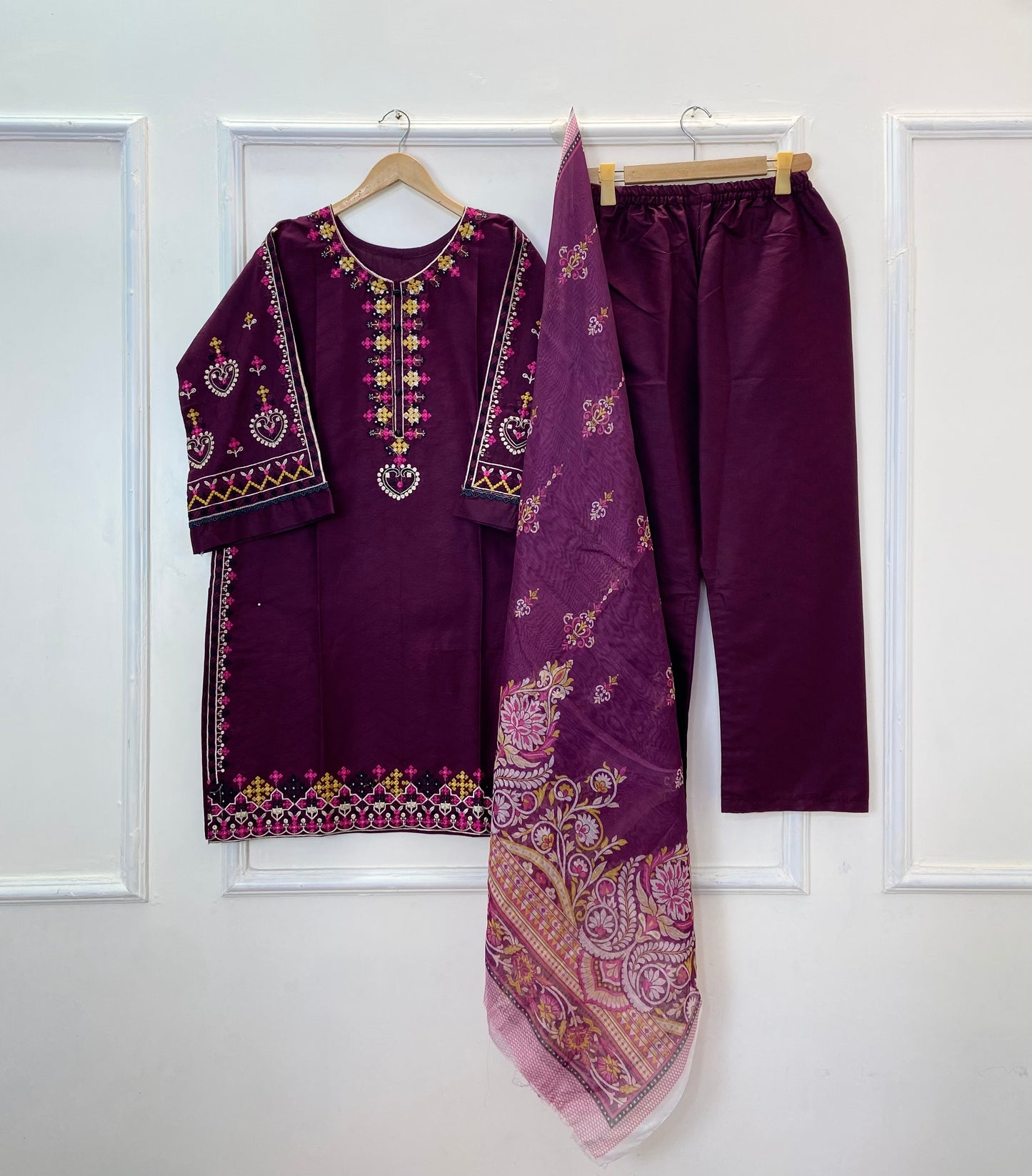 Gorgeously Embroidered 3PC (Premium Cotton) D-355